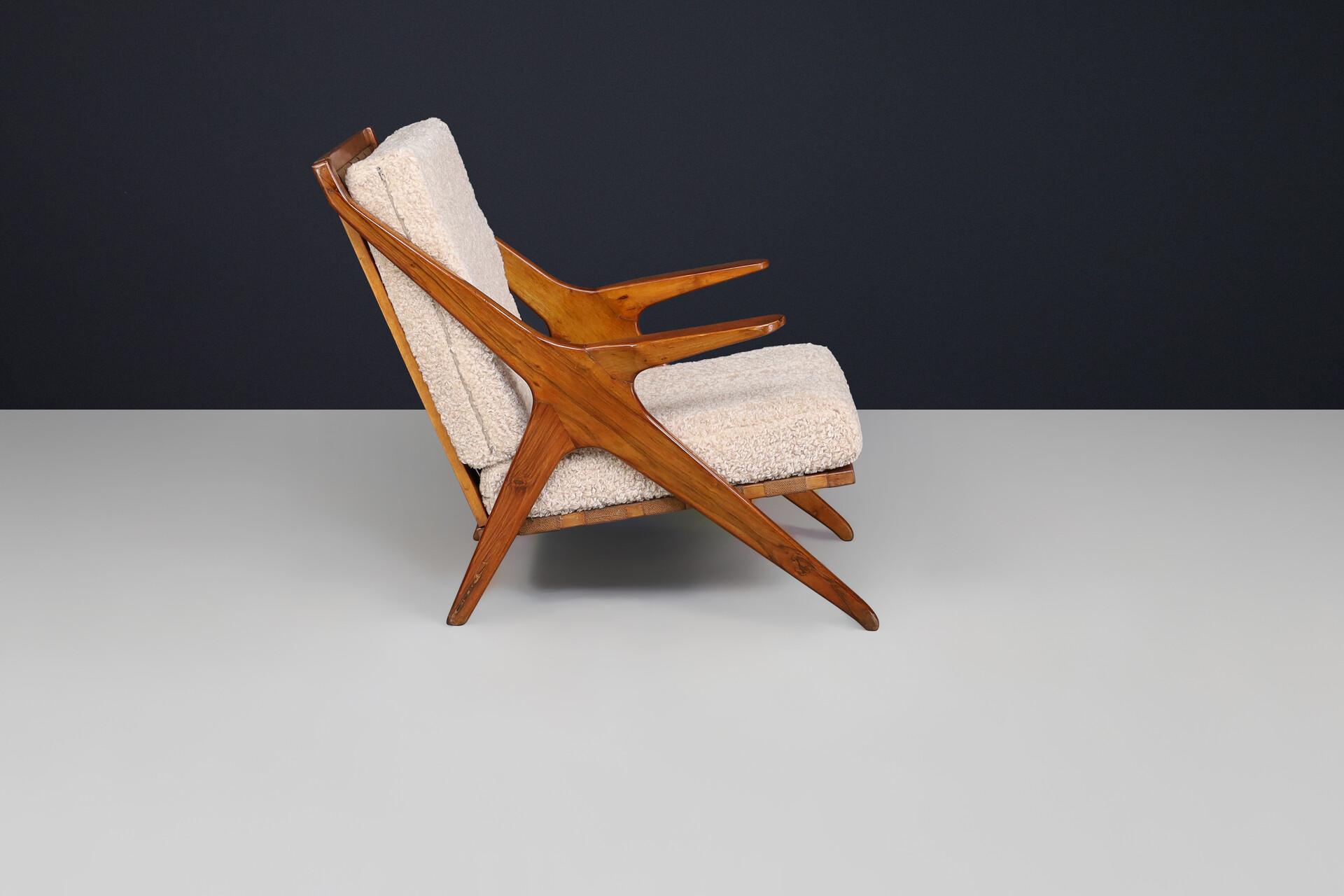 Mid century modern Elegant Armchairs in Walnut and Teddy Fabric, Italy 1950s Mid-20th century