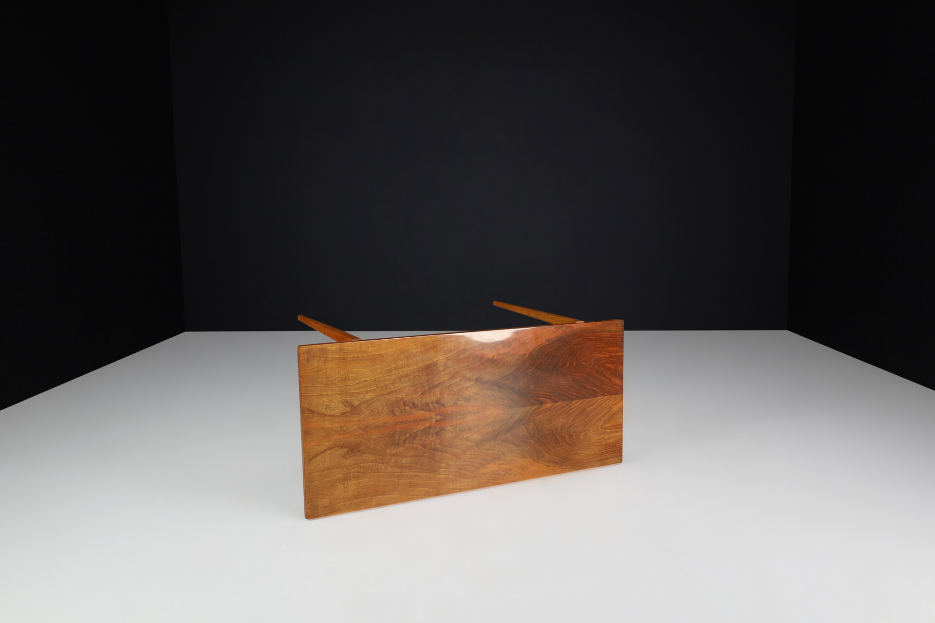 Mid century modern Elegant oak and walnut coffee table , France 1960s Mid-20th century