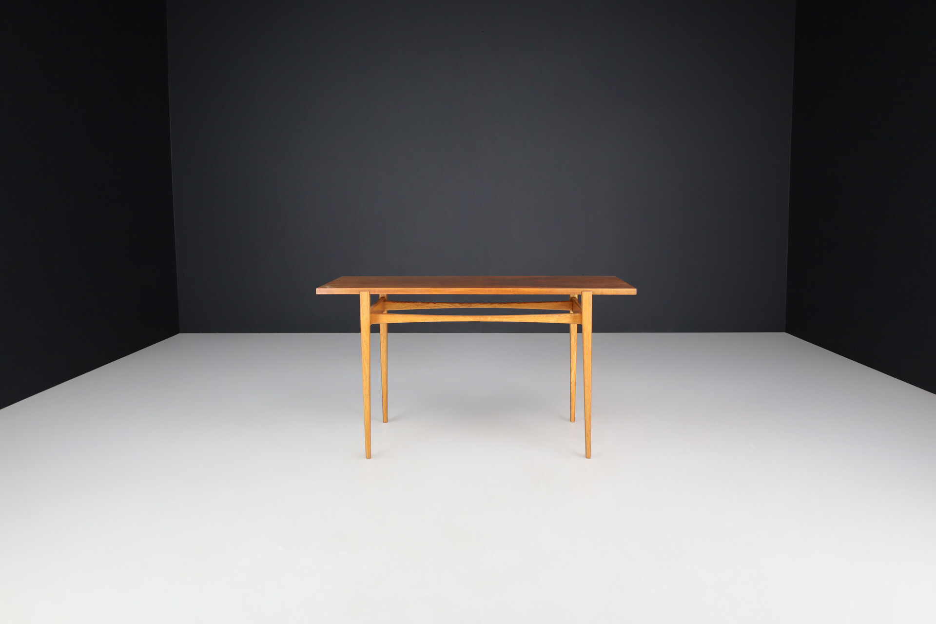 Mid century modern Elegant oak and walnut coffee table , France 1960s Mid-20th century