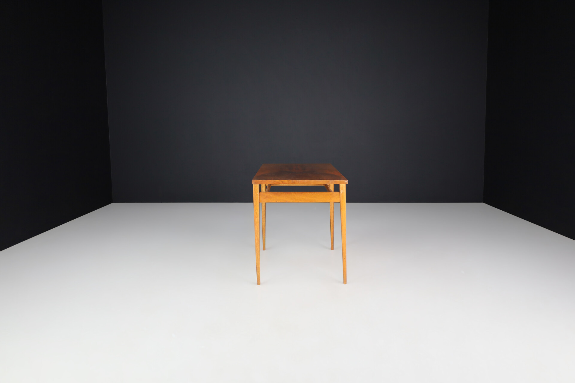 Mid century modern Elegant oak and walnut coffee table , France 1960s Mid-20th century