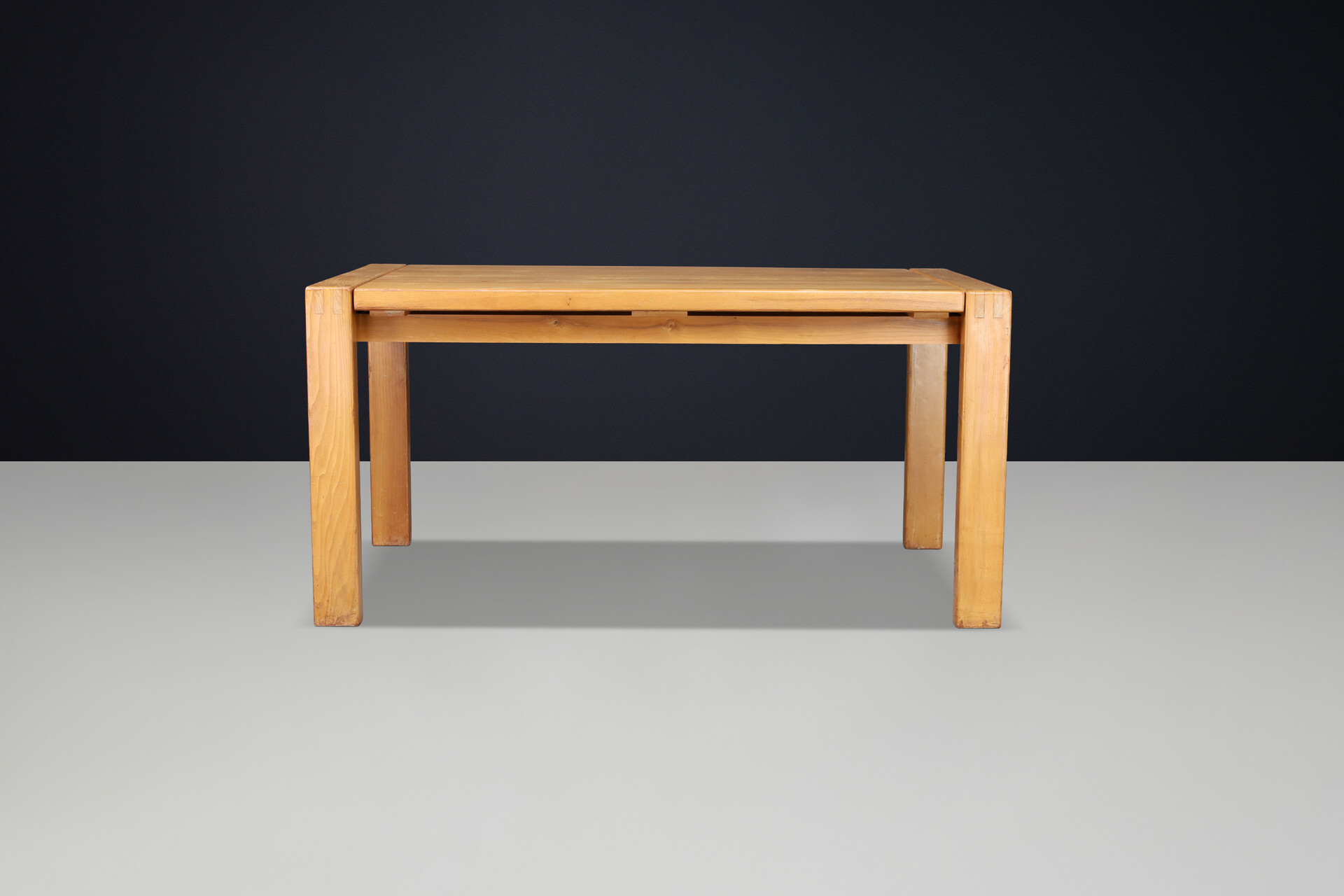Mid century modern Elm Maison Regain dining room table 150-250 cm, France 1970s Late-20th century