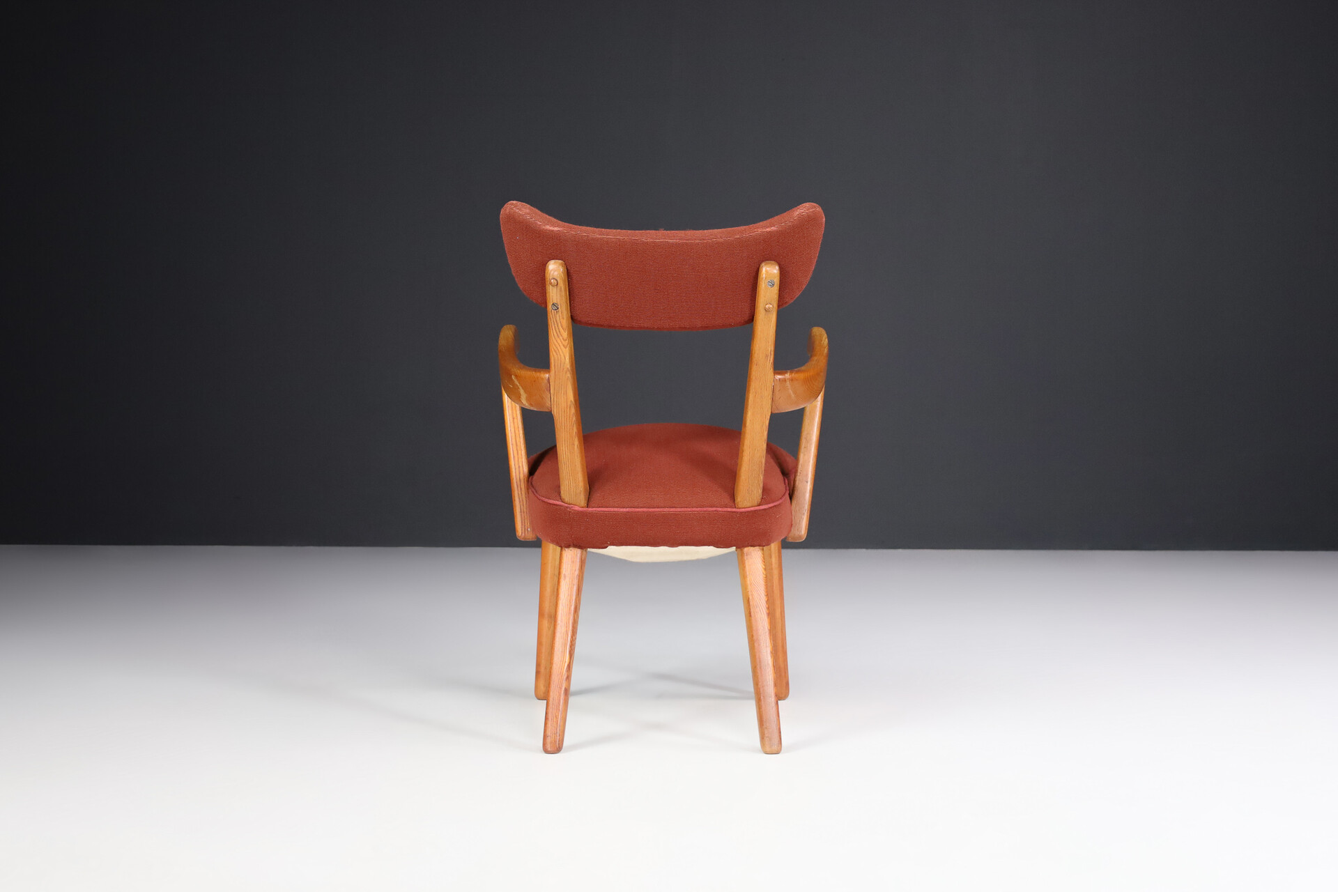 Mid century modern Elwood Armchairs in Original Fabric, France 1960s Mid-20th century