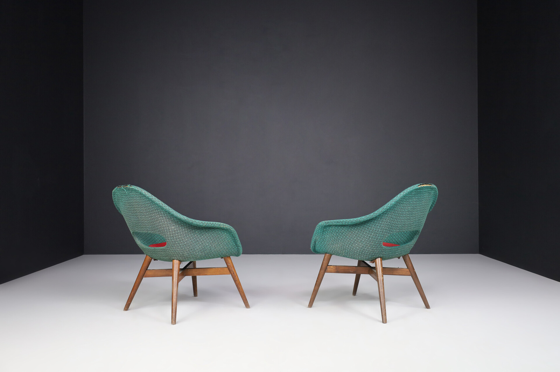 Mid century modern Fiberglass Easy Chairs by Miroslav Navratil for Vertex in original fabric , circa 1960 Mid-20th century