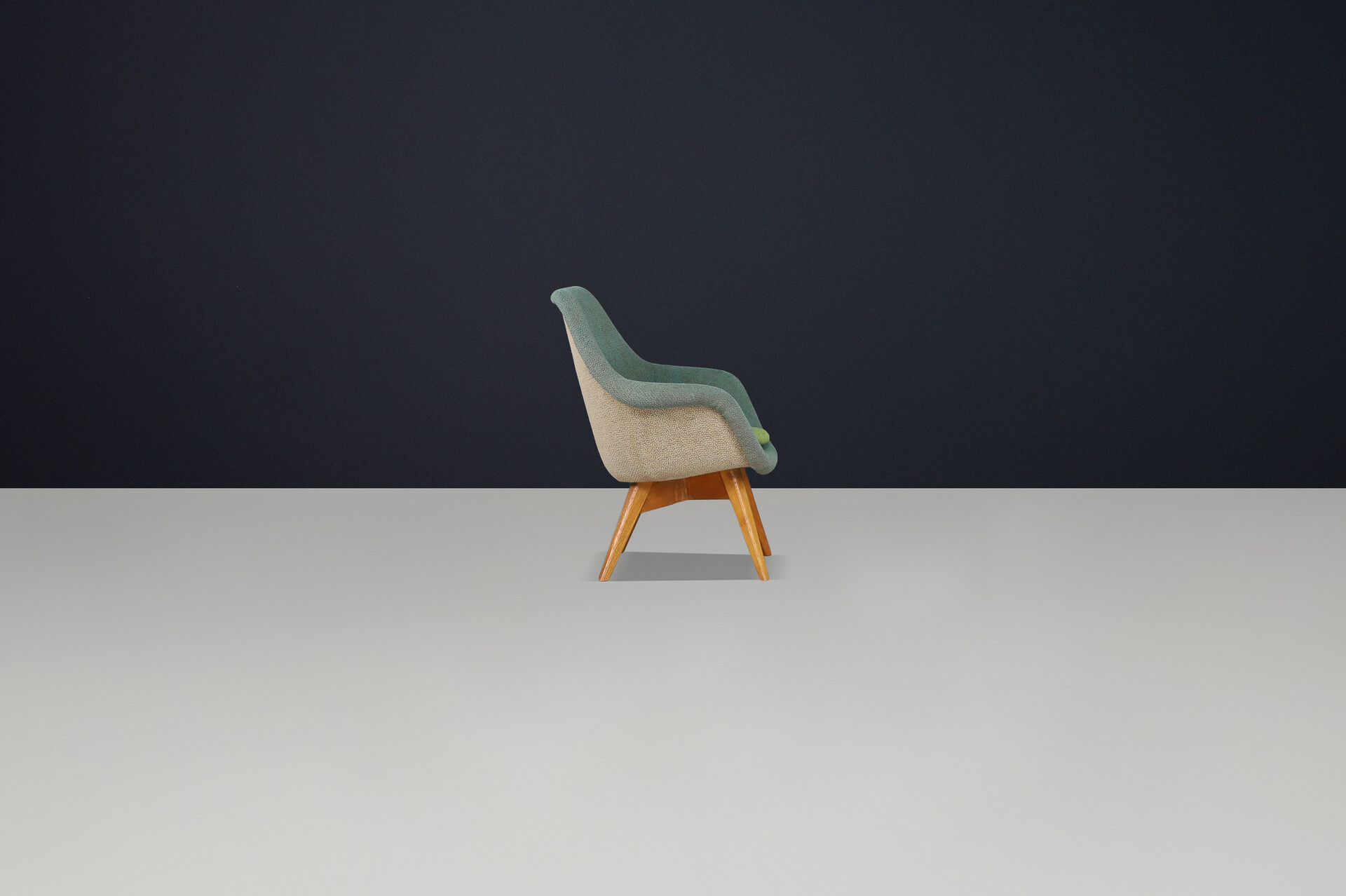 Mid century modern Fiberglass Lounge Chair by Miroslav Navrátil for Vertex in original fabric . Mid-20th century