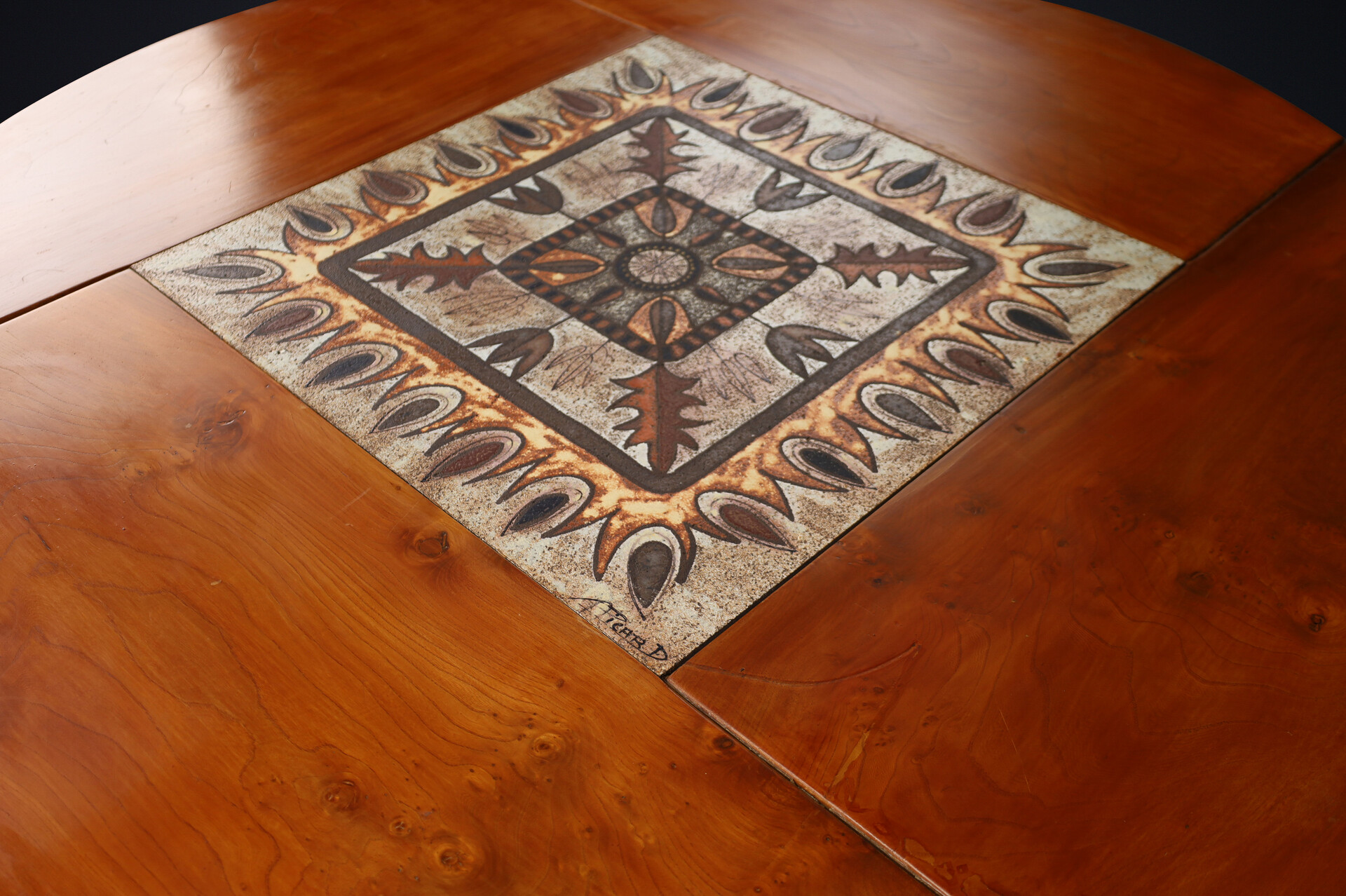 Mid century modern French Elm and Ceramic Dining Table by A. Picard, 1970s Mid-20th century
