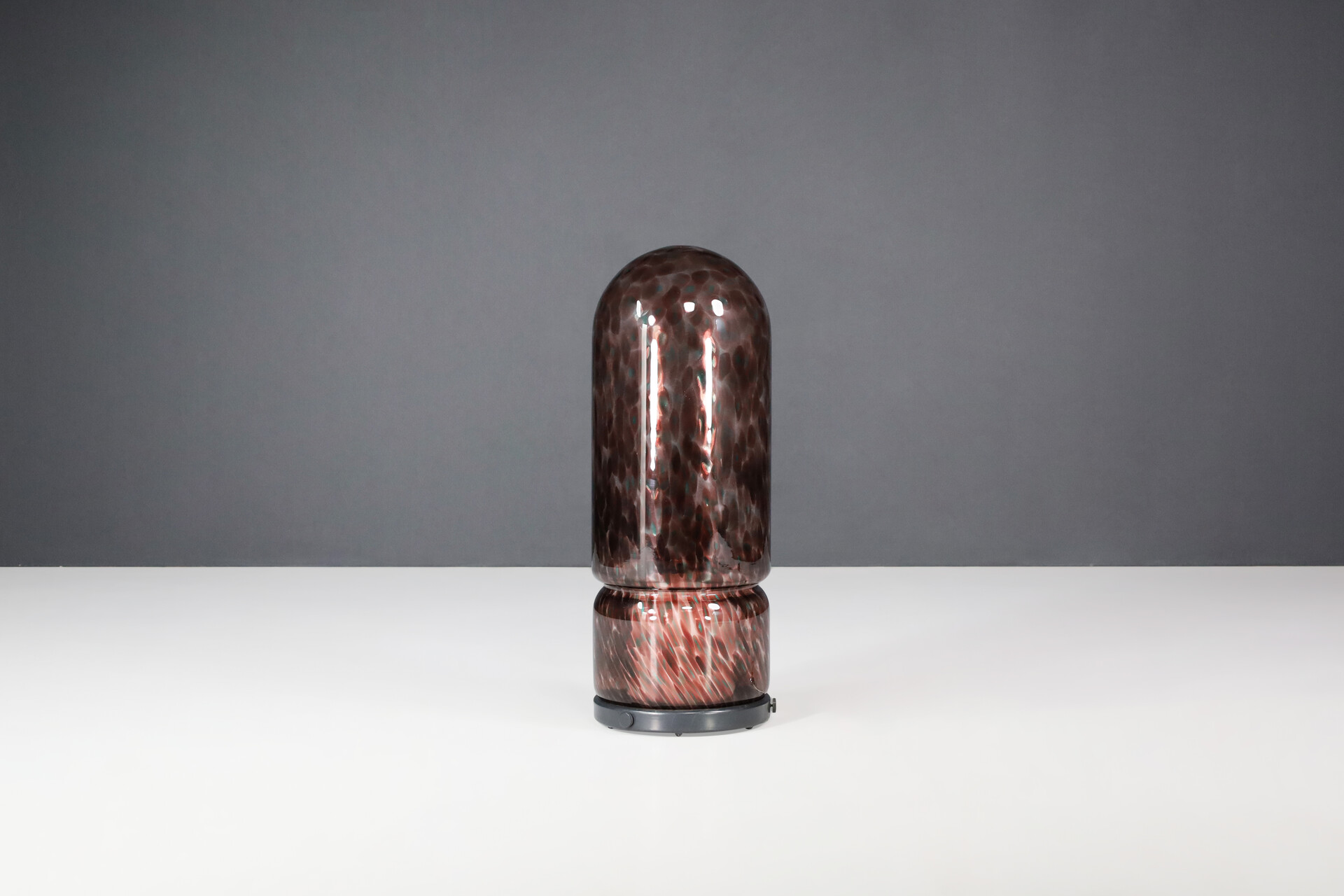 Mid century modern Gae Aulenti for Vistosi Murano Glass Model Glicine Lamp, Italy 1970s Late-20th century