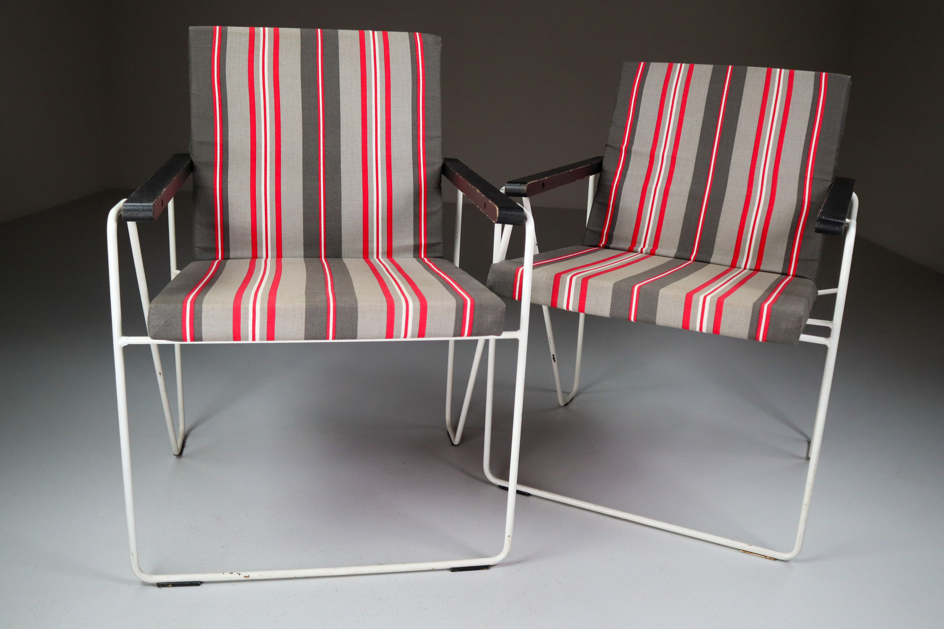 Mid century modern Garden / Patio Armchairs in Steel and wood, France 1960s Mid-20th century