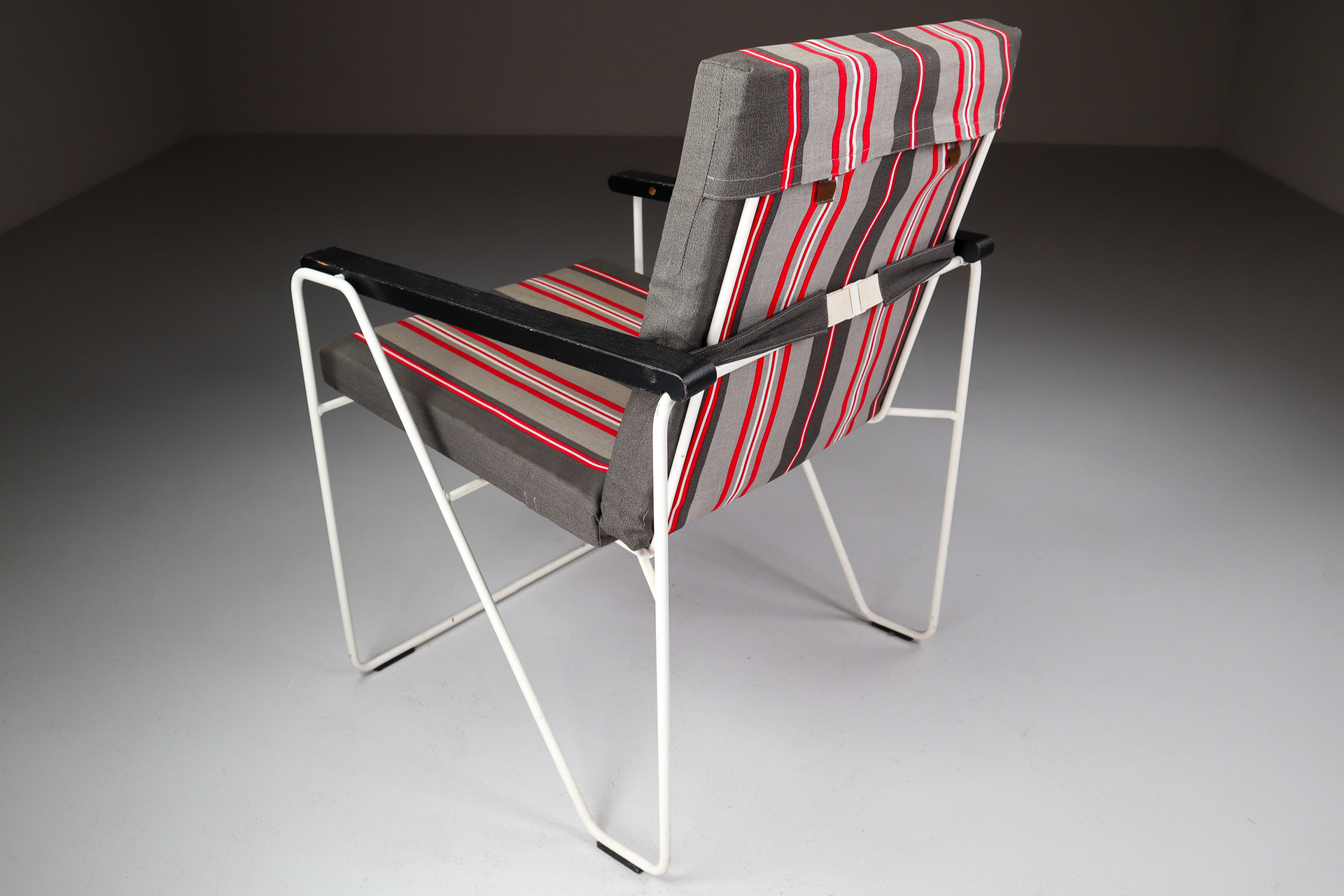 Mid century modern Garden / Patio Armchairs in Steel and wood, France 1960s Mid-20th century