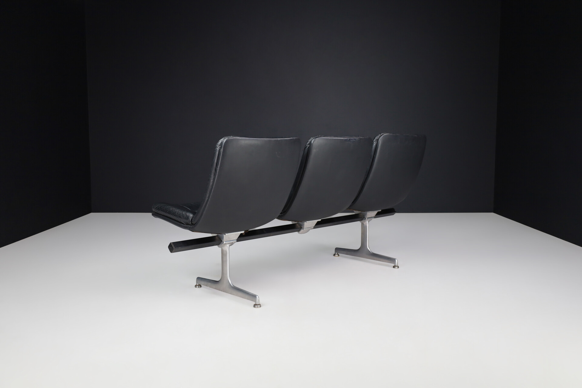 Mid century modern Geoffrey Harcourt Waiting Room Multiple Seating System for Artifort, 1960s Late-20th century