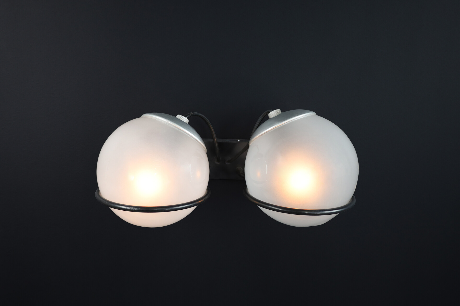 Mid century modern Gino Sarfatti for Arteluce Pair of two Mid-Century Sconces Model 237/2 1959 Mid-20th century