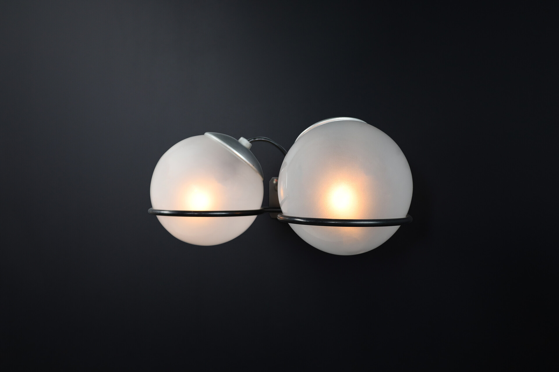 Mid century modern Gino Sarfatti for Arteluce Pair of two Mid-Century Sconces Model 237/2 1959 Mid-20th century