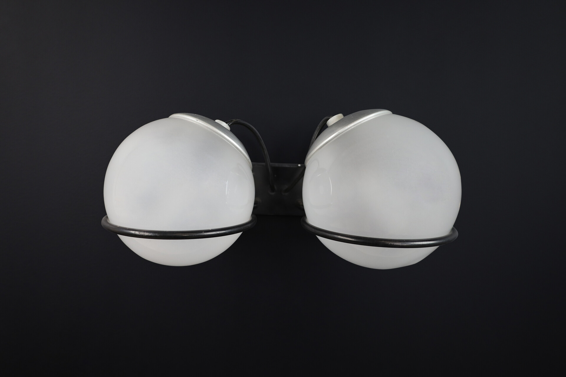 Mid century modern Gino Sarfatti for Arteluce Pair of two Mid-Century Sconces Model 237/2 1959 Mid-20th century