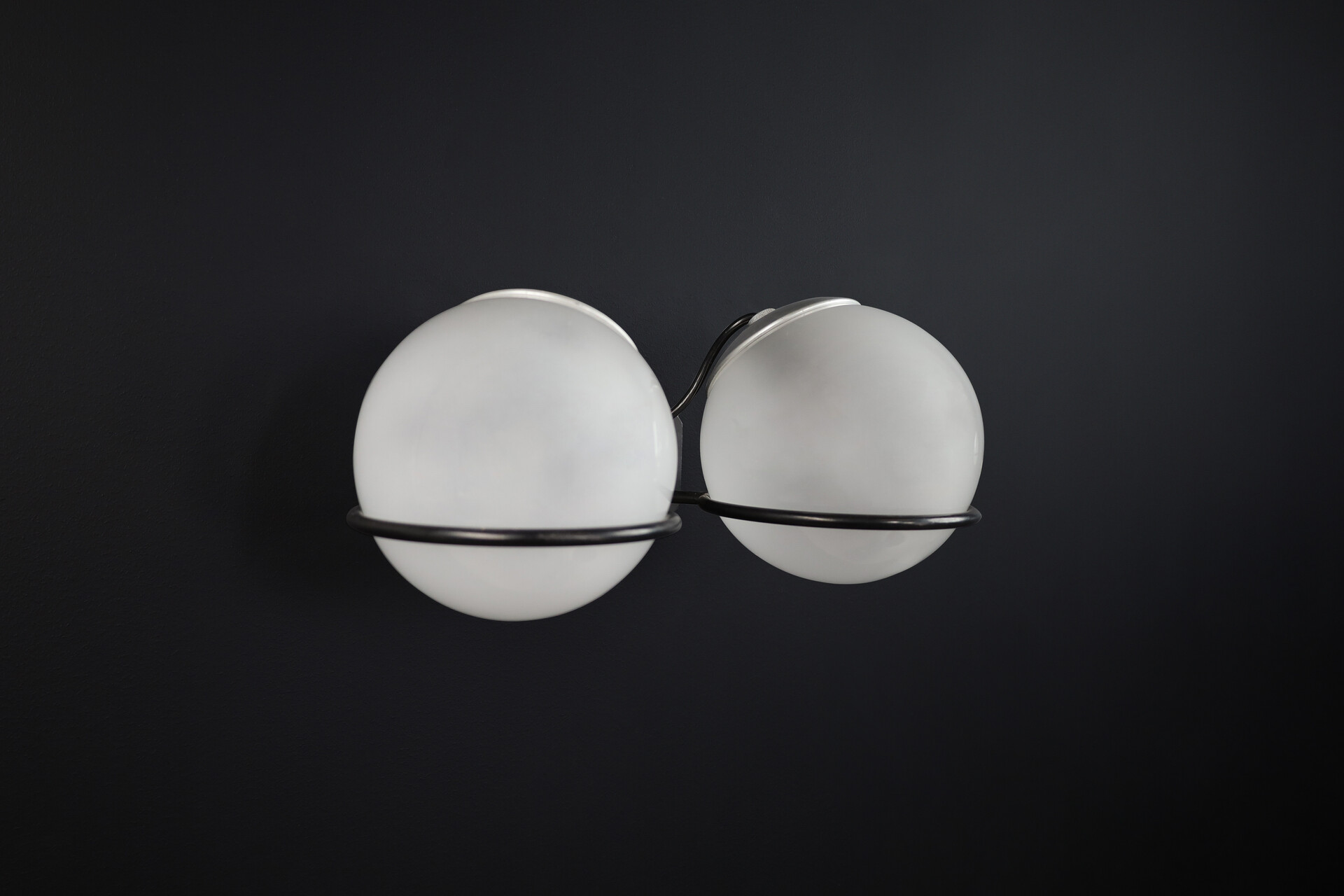 Mid century modern Gino Sarfatti for Arteluce Pair of two Mid-Century Sconces Model 237/2 1959 Mid-20th century