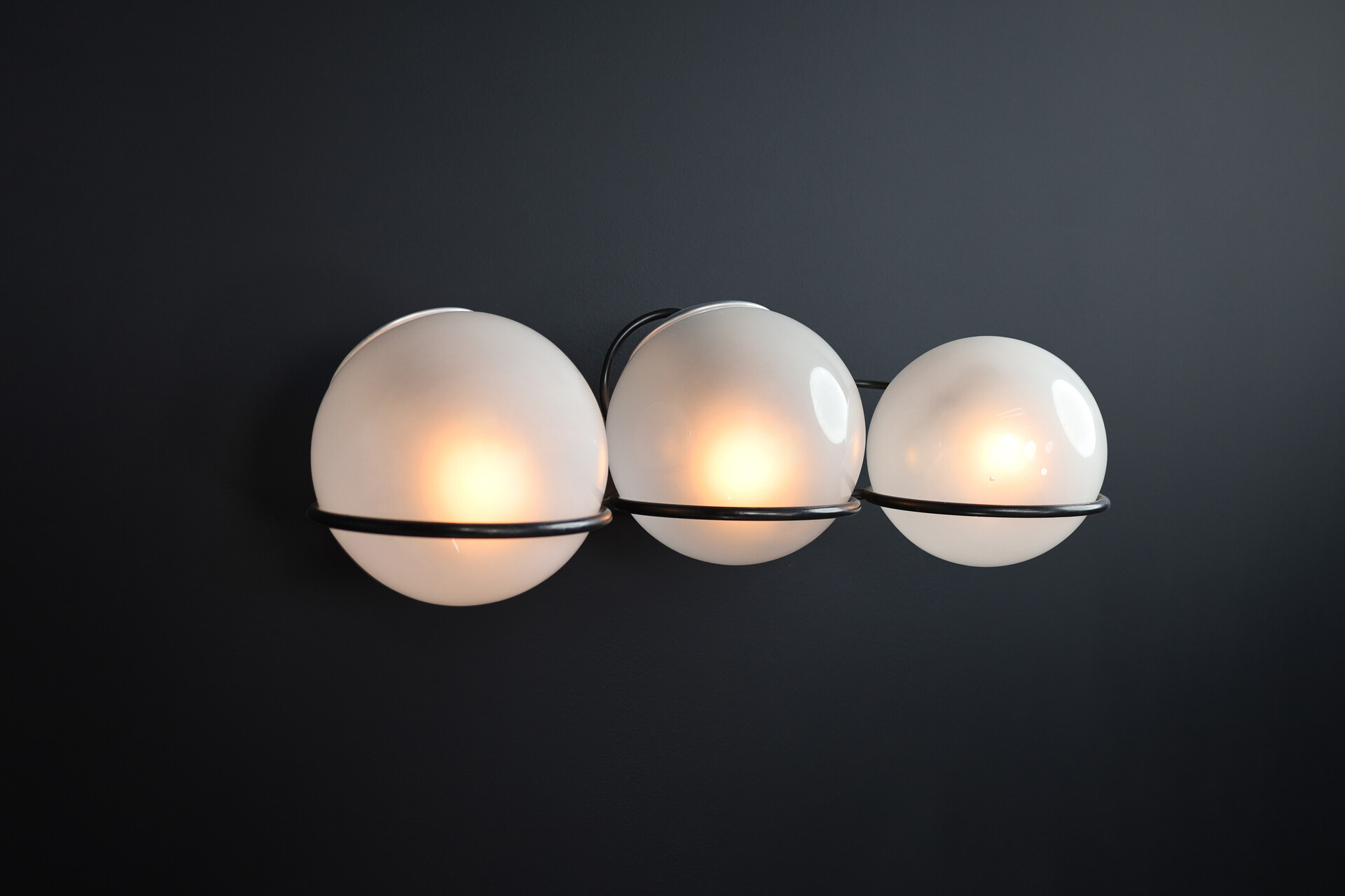 Mid century modern Gino Sarfatti for Arteluce Pair of two Mid-Century Sconces Model 237/3, 1959 Mid-20th century