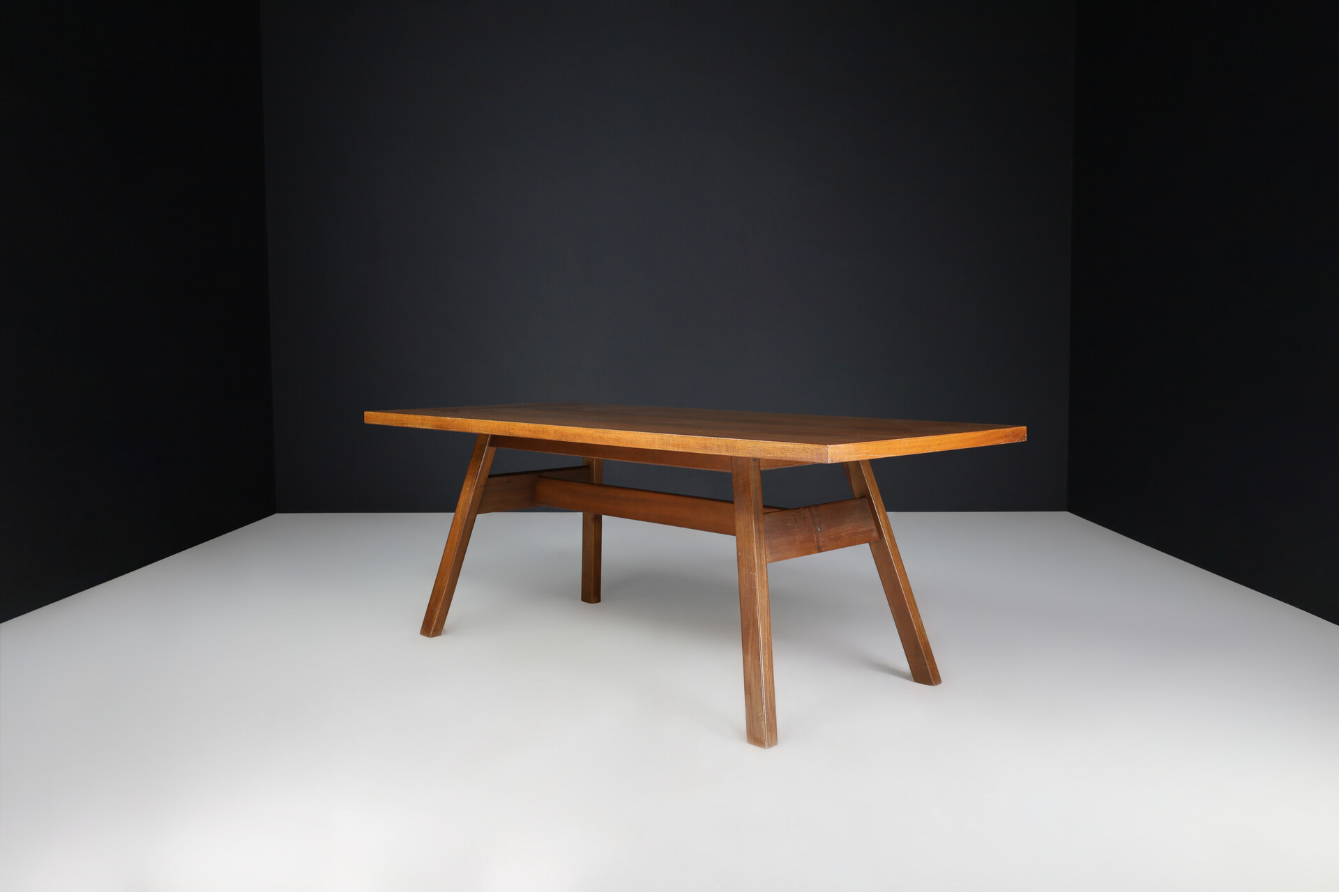Mid century modern Giovanni Michelucci Walnut Dining Room Table for Poltronova, Italy, 1964 Mid-20th century