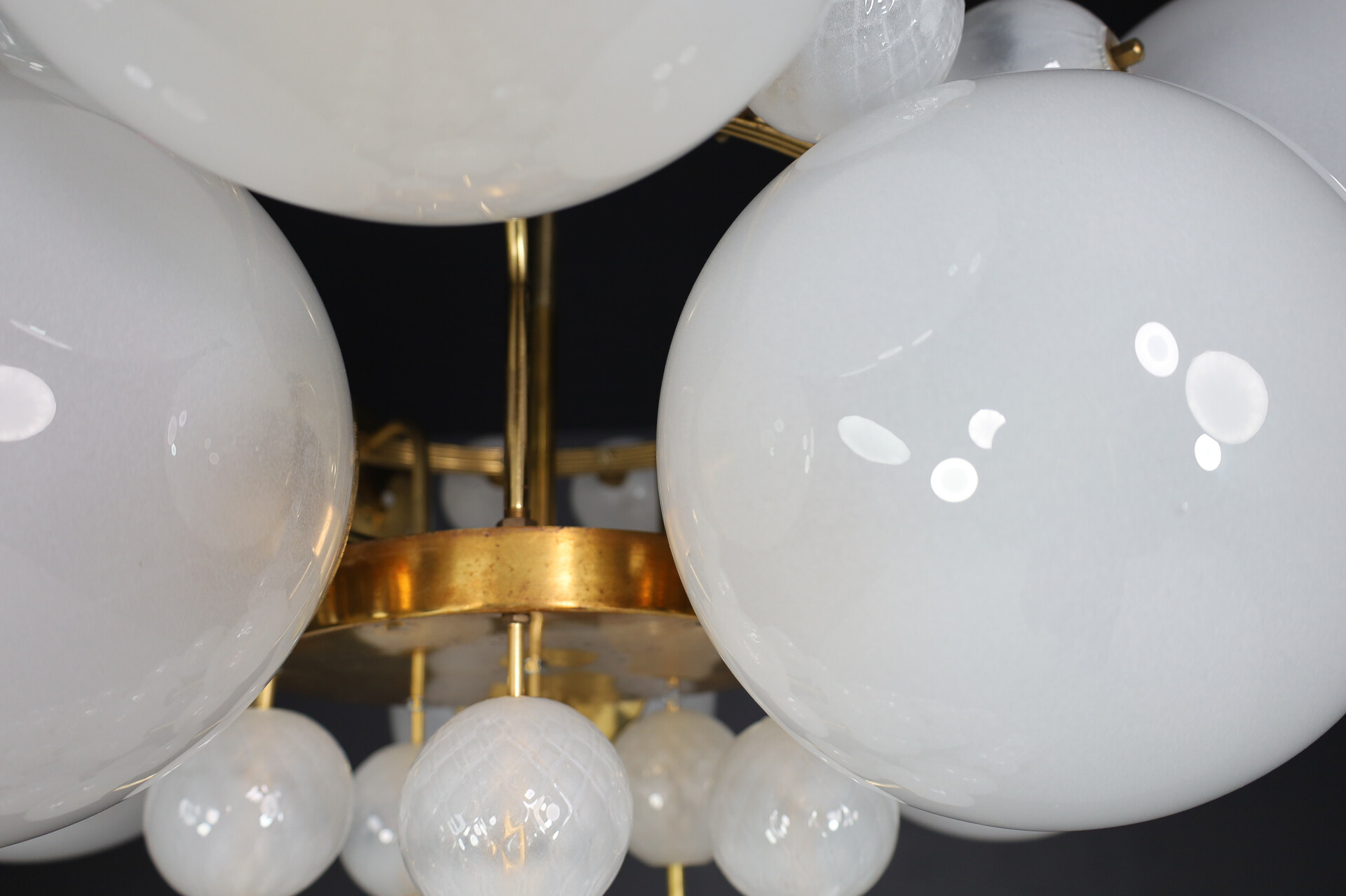 Mid century modern Grand Bohemian Chandeliers With Brass Fixture And Hand-Blowed Frosted Glass Globes, 1960s Mid-20th century