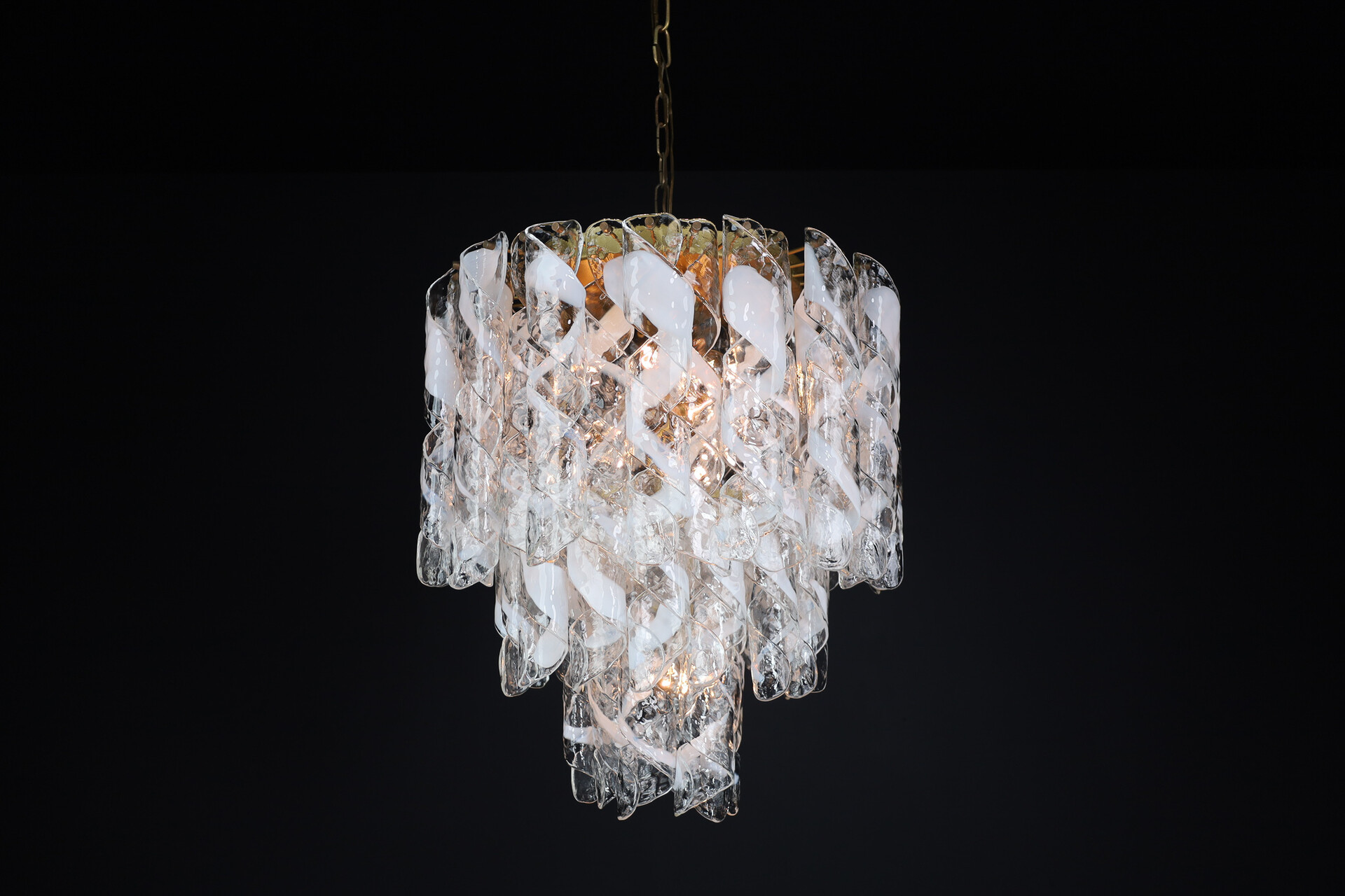 Mid-Century Brass Italian Swirl Chandelier Mid-Century Brass Italian Swirl Chandelier