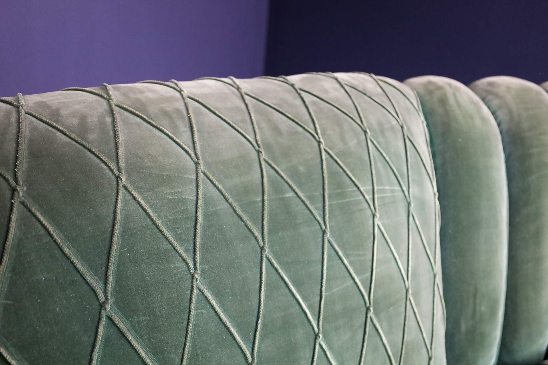 Mid century modern Gugliemo Ulrich Art Deco Lounge sofa in original velvet italy 1940s Mid-20th century