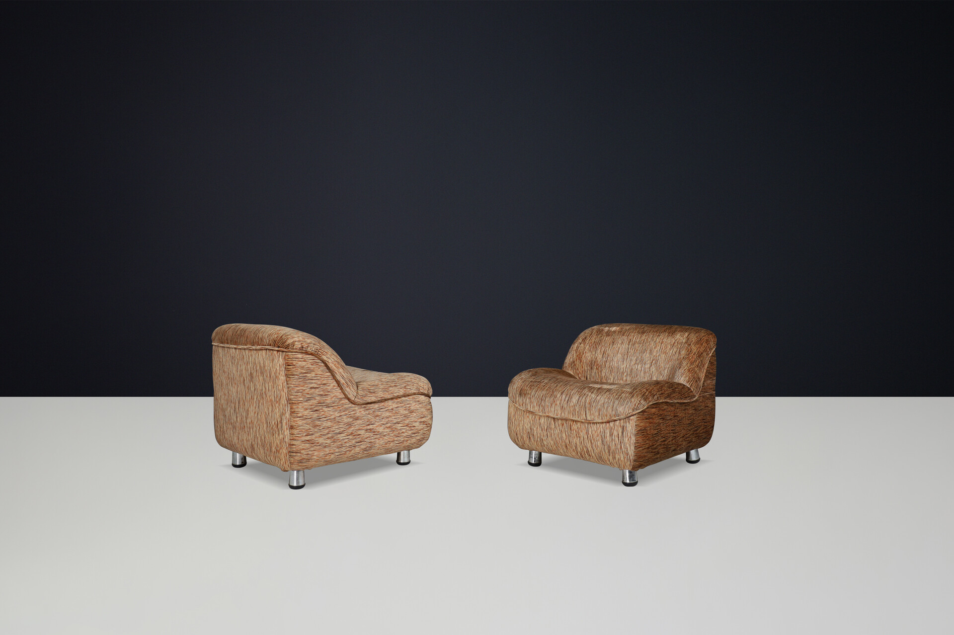 Mid century modern Guido Faleschini style  lounge chairs in original fabric , Italy 1970s Mid-20th century