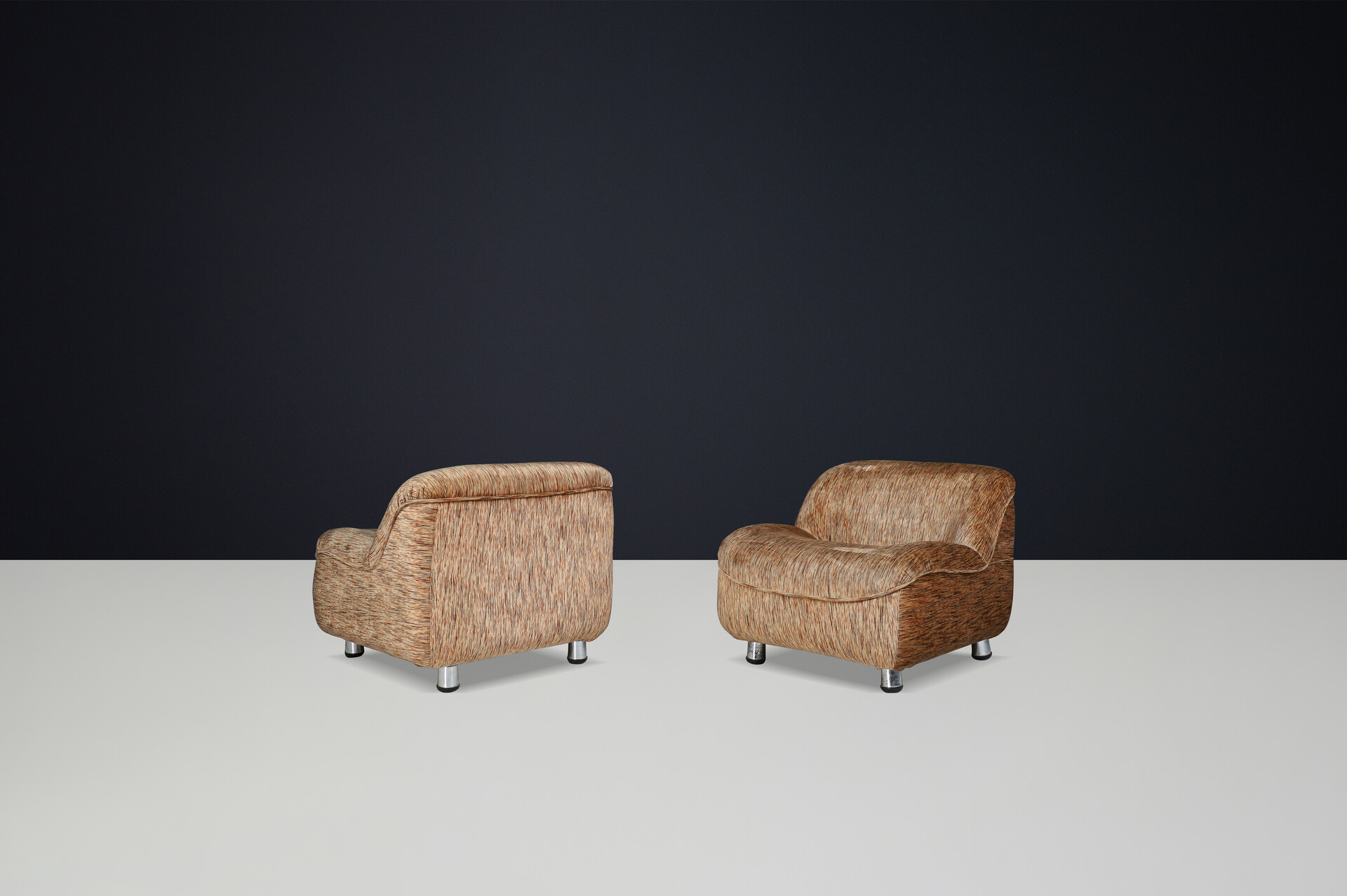 Mid century modern Guido Faleschini style  lounge chairs in original fabric , Italy 1970s Mid-20th century