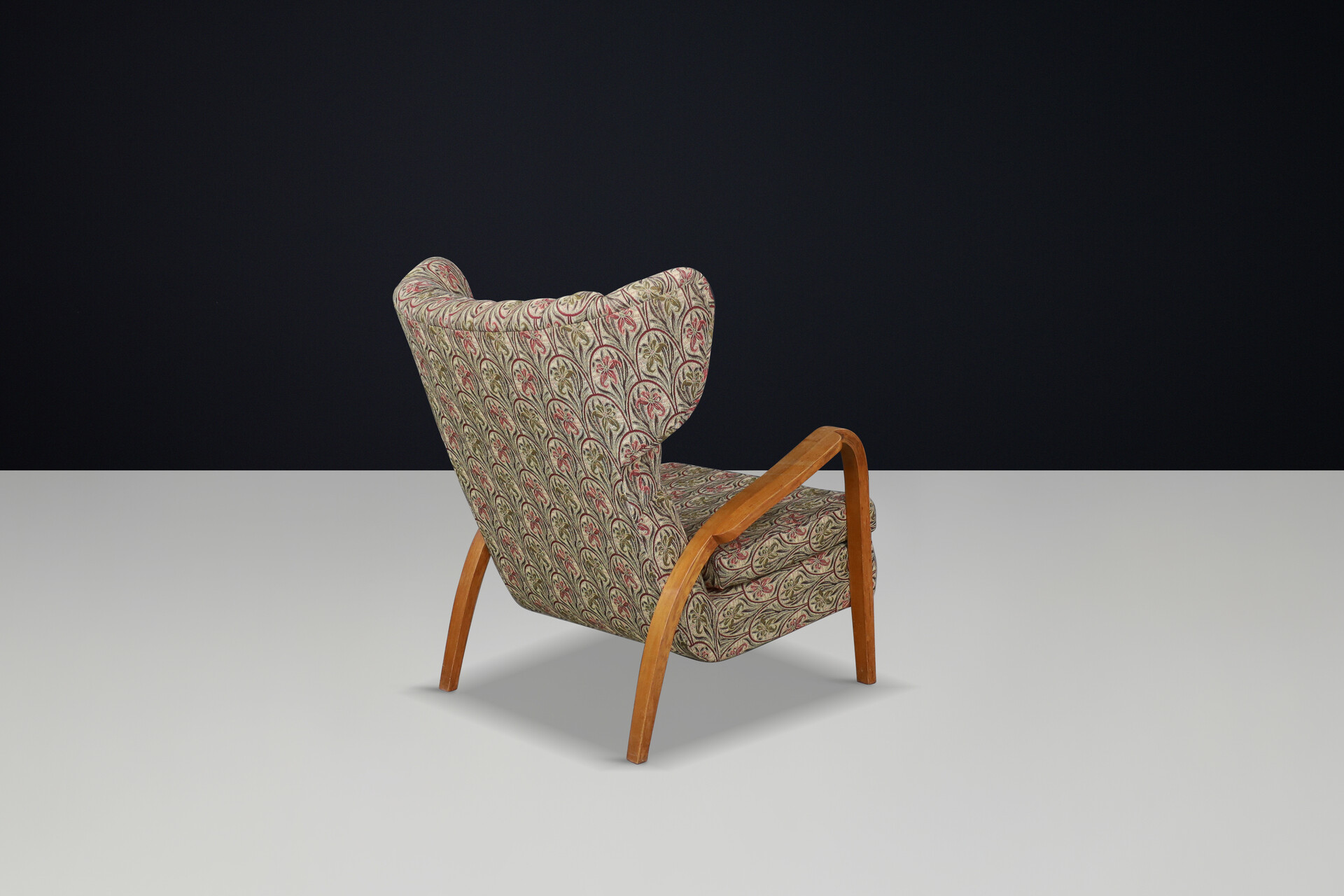 Mid century modern Jan Vanek Wingback Chair in Oak Bentwood and Original Upholstery – Prague, 1940s Mid-20th century