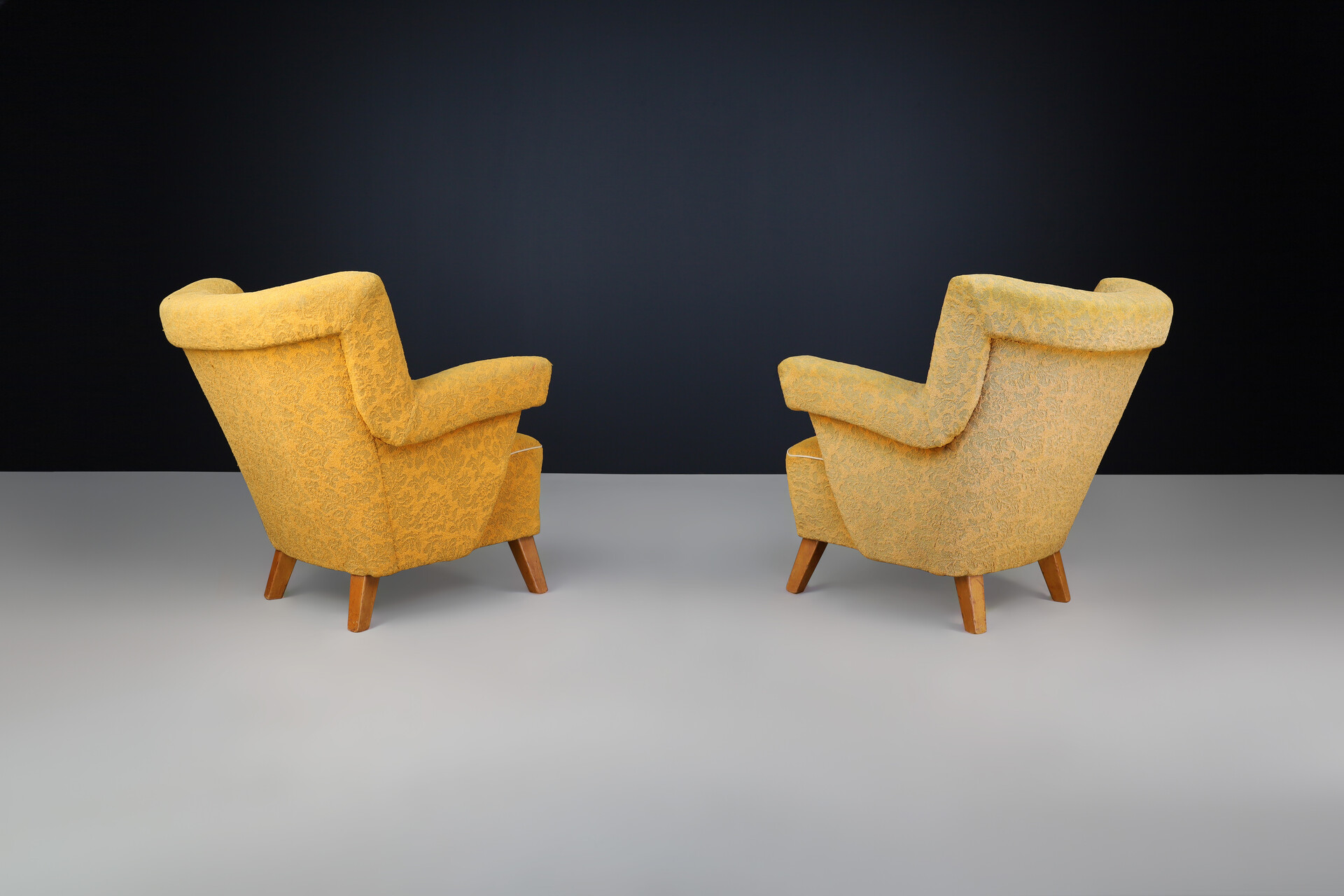 Mid century modern Jindrich Halabala Lounge Chairs in oker Upholstery, 1950s Mid-20th century