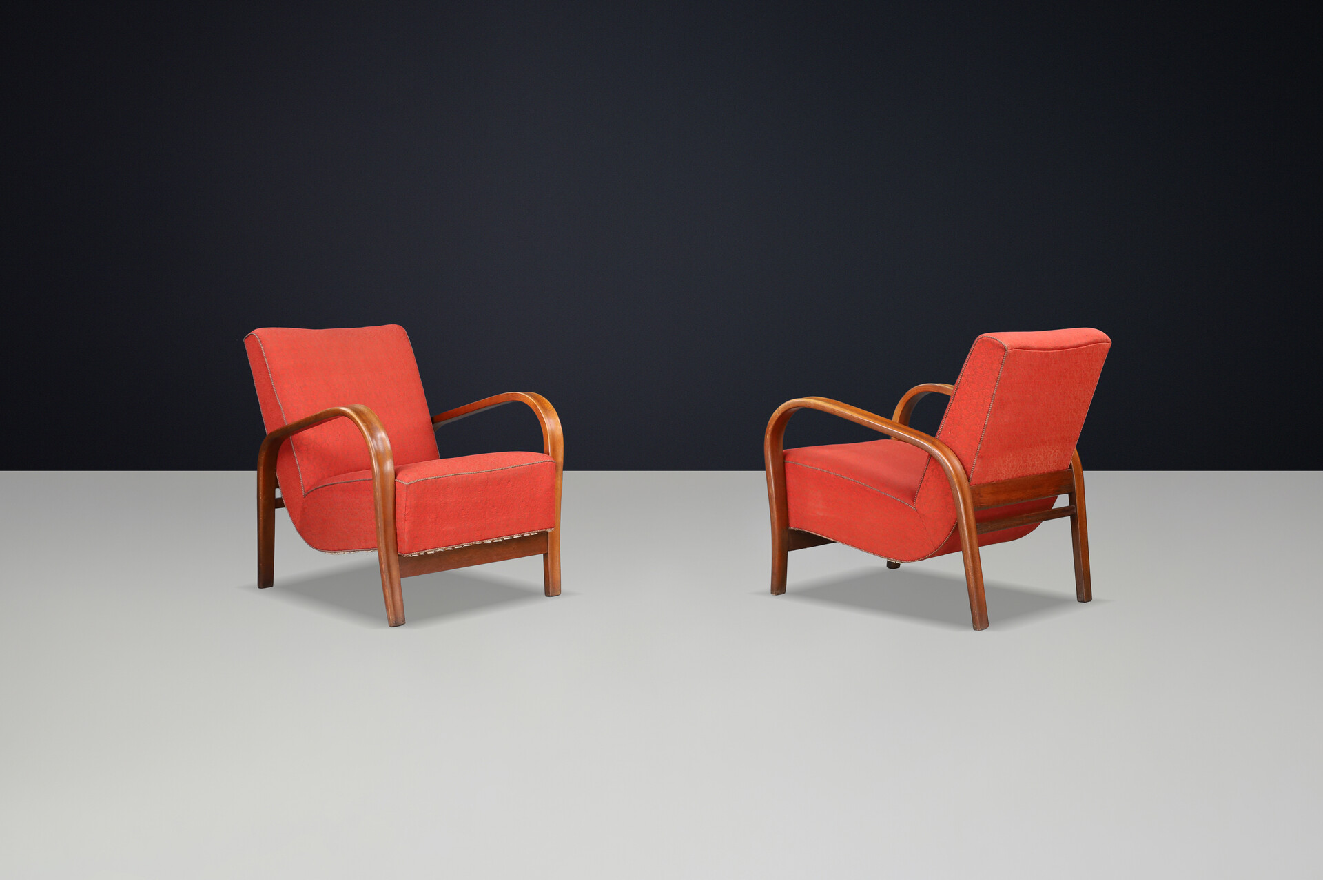 Mid century modern Karel Koželka & Antonín Kropácek patinated Bentwood Armchairs Prague 1940s Mid-20th century