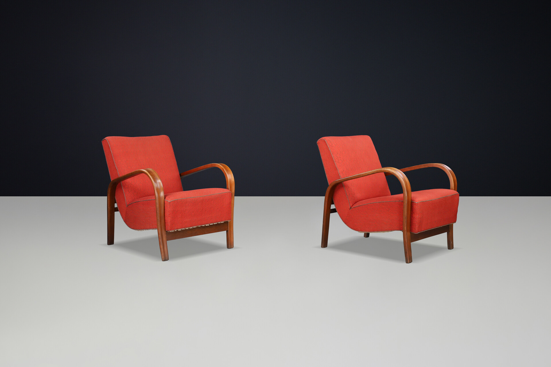 Mid century modern Karel Koželka & Antonín Kropácek patinated Bentwood Armchairs Prague 1940s Mid-20th century