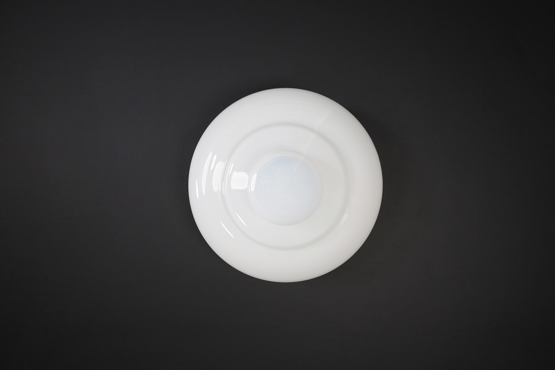 Mid century modern Large Murano Flush Mount / Wall light, Italy 1960s Mid-20th century