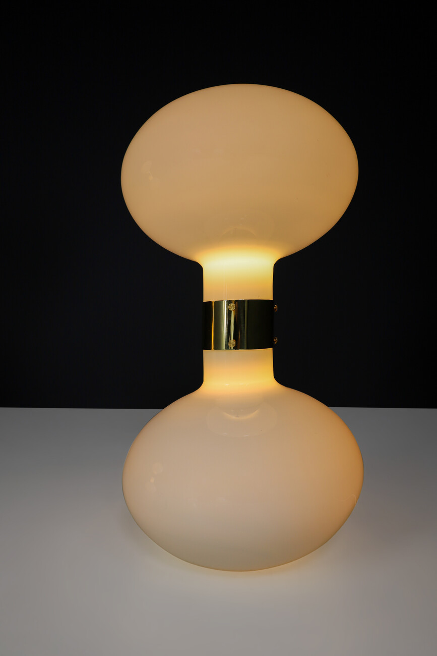 Mid century modern Large opaline Glass and brass Mushroom Floor lamp or Table lamp, Italy Late-20th century