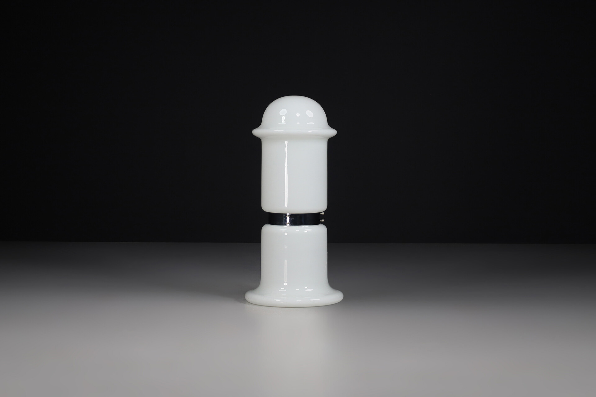 Mid century modern Large opaline Glass and chrome Mushroom Floor lamp or Table lamp, Italy Late-20th century