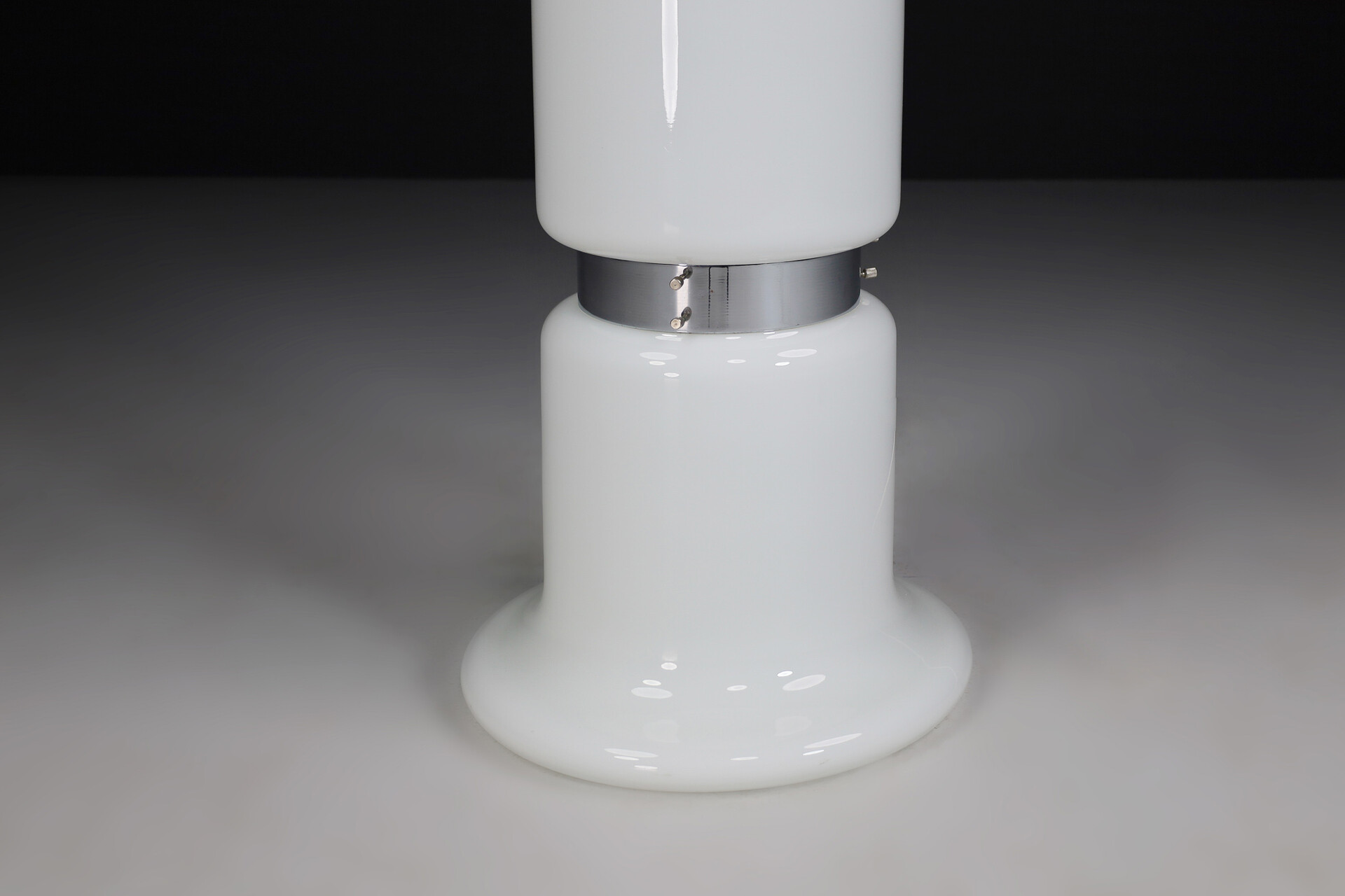 Mid century modern Large opaline Glass and chrome Mushroom Floor lamp or Table lamp, Italy Late-20th century