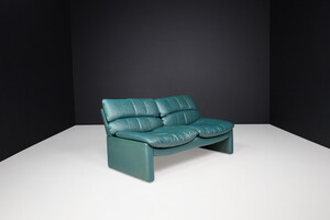 Mid century modern Leather 2 seat sofa by Walter Knoll Germany 1970s Late-20th century