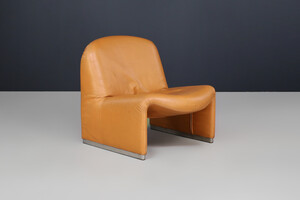 Mid century modern Leather Alky Lounge Chair by Giancarlo Pirettie for Artifort and Castelli, Italy, circa 1970 Late-20th century