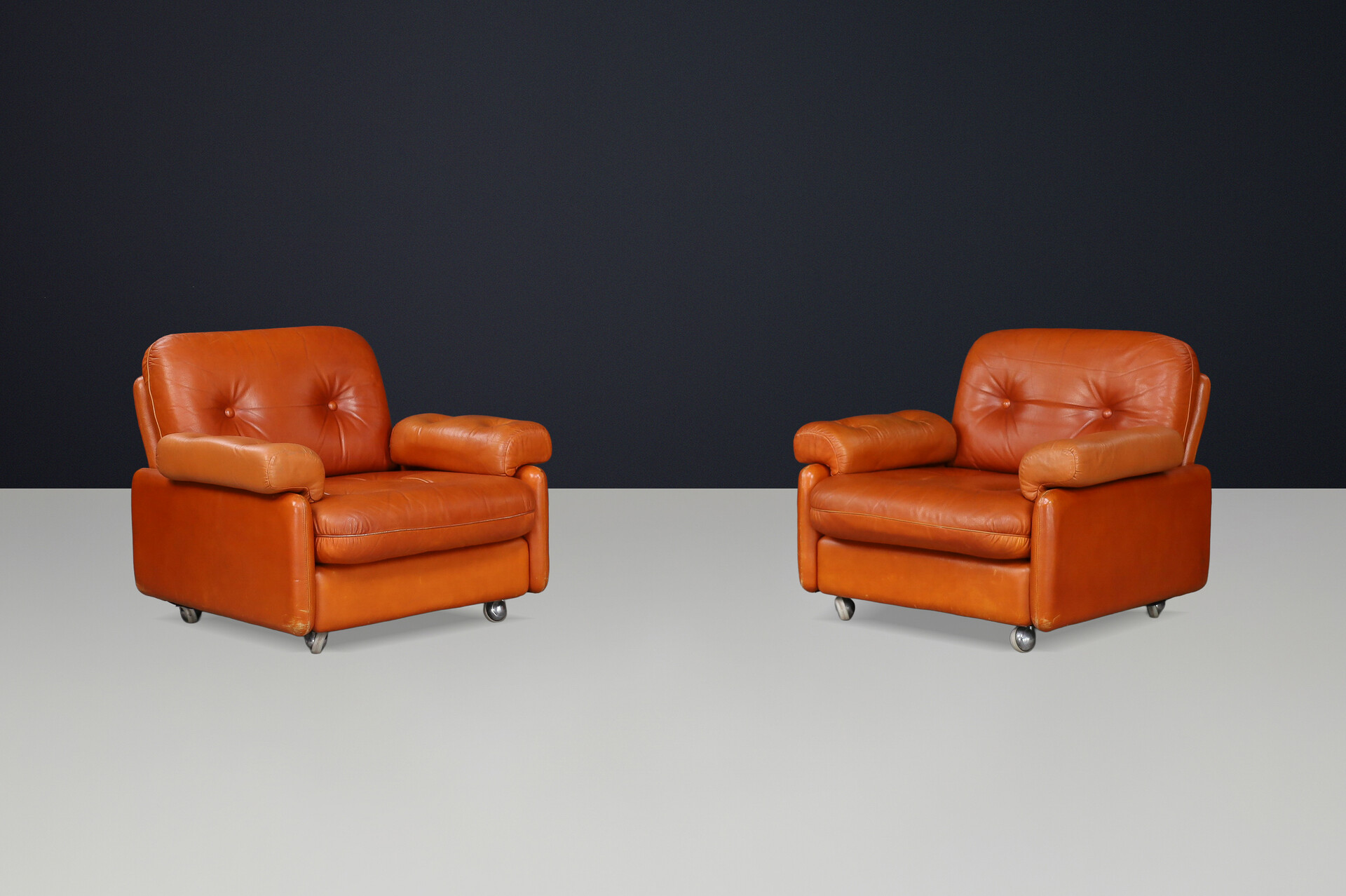 Mid century modern Leather Lounge armchairs , Germany 1960s Mid-20th century