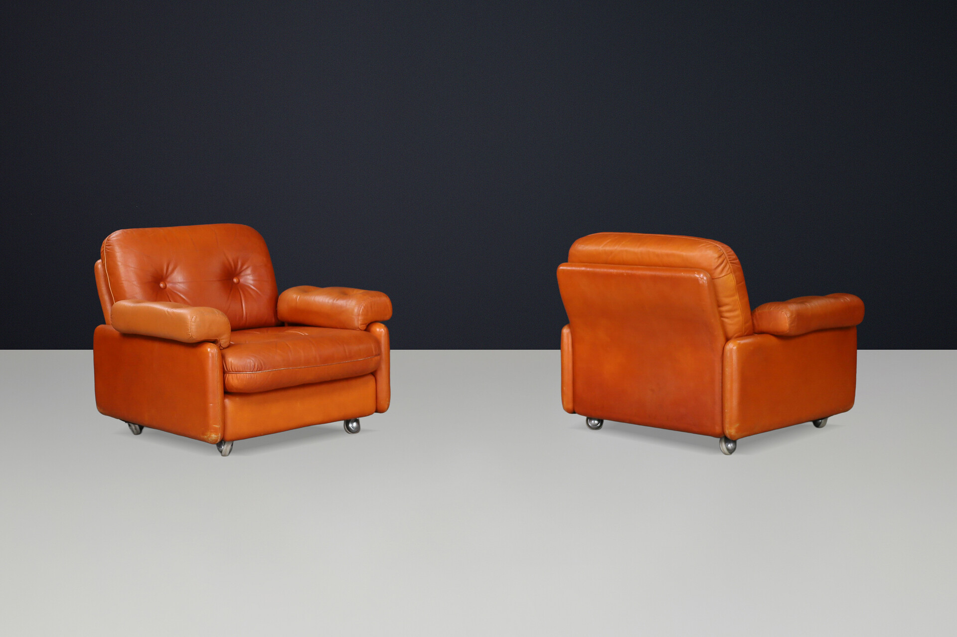 Mid century modern Leather Lounge armchairs , Germany 1960s Mid-20th century