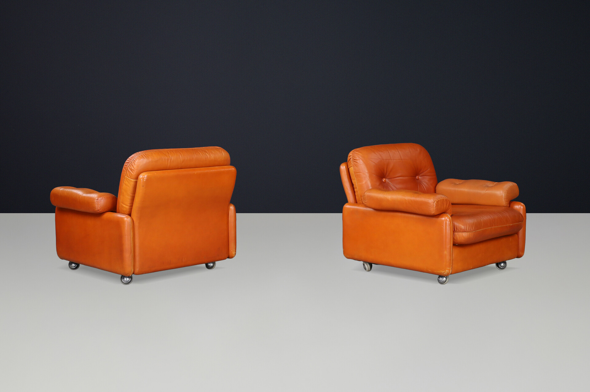 Mid century modern Leather Lounge armchairs , Germany 1960s Mid-20th century