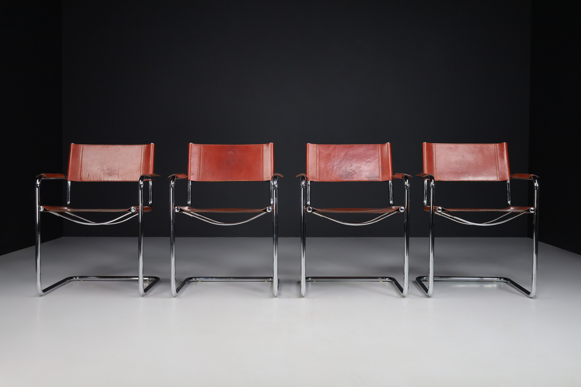 Mid century modern Leather MG5 Cantilever Bauhaus Chair by Matteo Grassi, Italy 1960s Mid-20th century