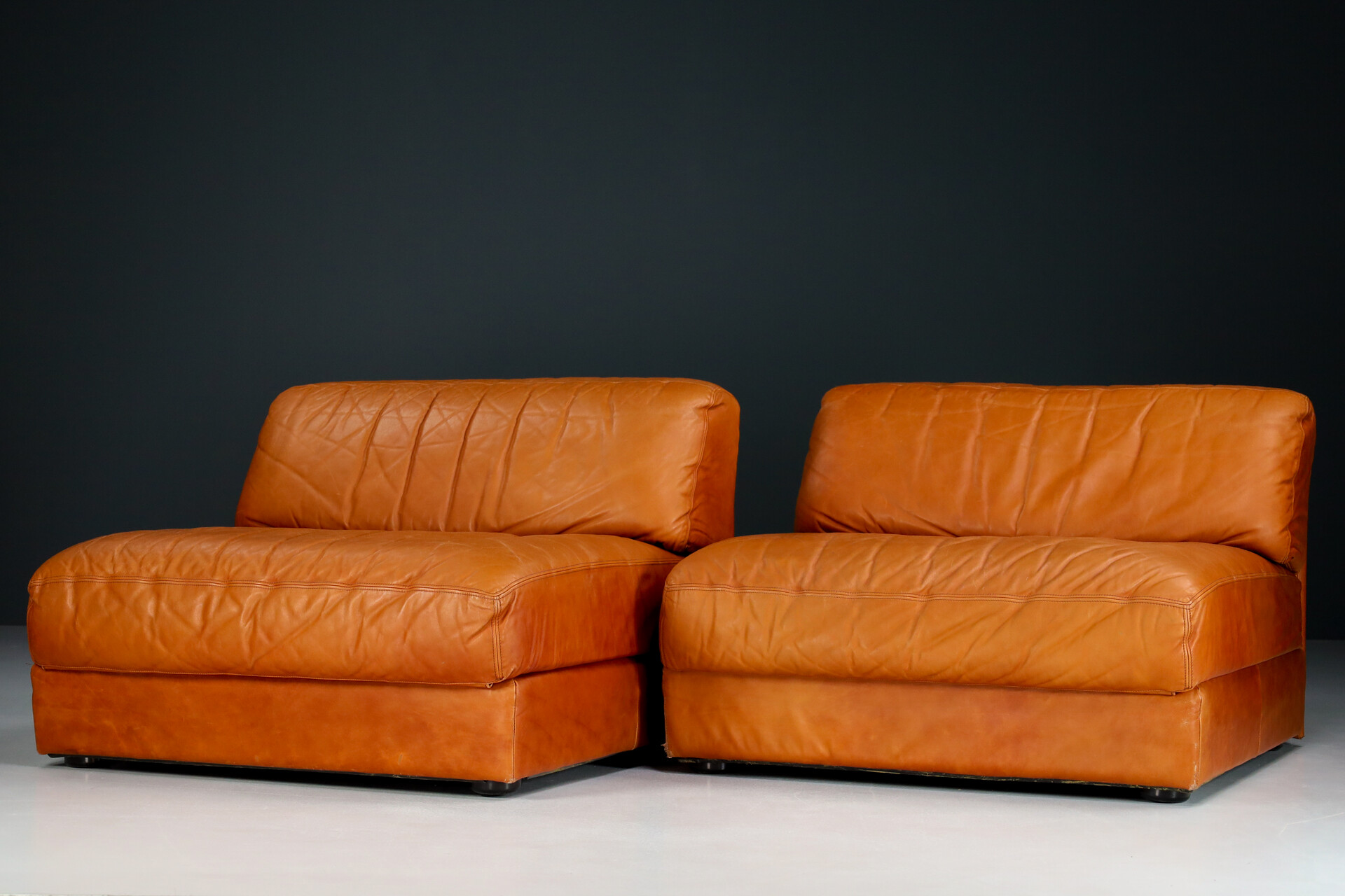 Mid century modern Leather modular sofa or lounge seats, Sofart De Sede DS76 ,Italy 1970s Mid-20th century