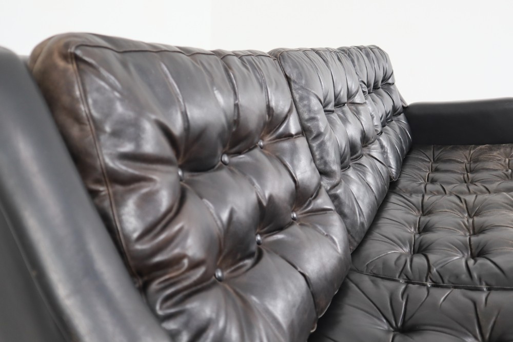 Mid century modern Leather Patinated Black leather 3 seat Sofa Mid-20th century