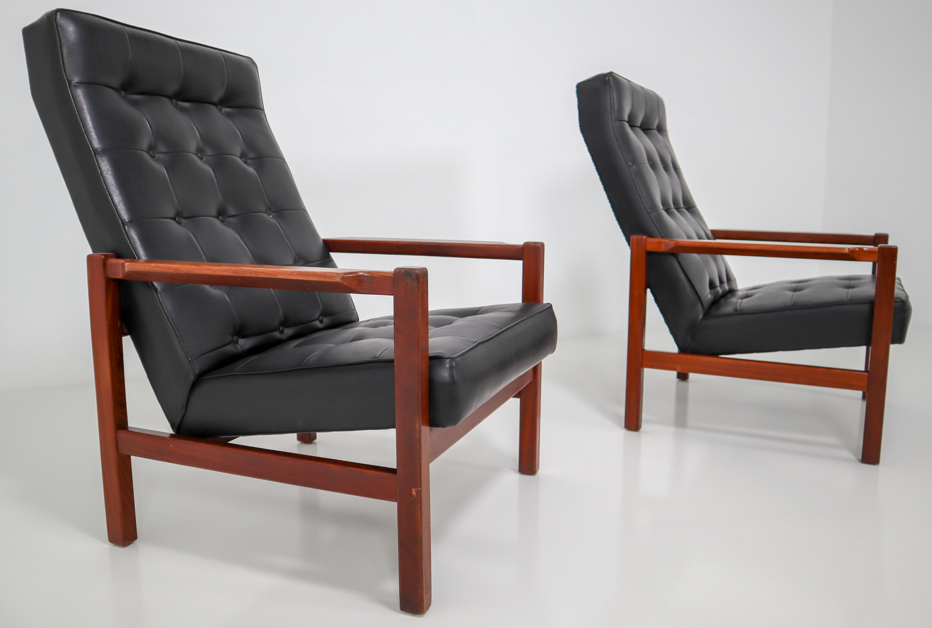 Mid century modern Leather,Rosewood Scandinavian Leather Rosewood Armchairs 1960s Mid-20th century