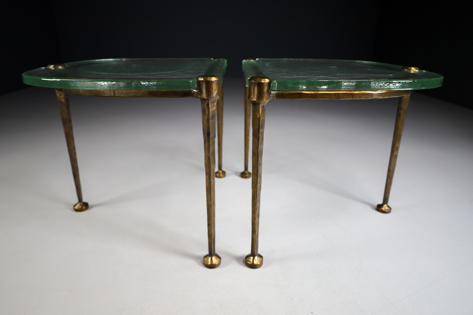 Mid century modern Lothar Klute side tables / coffee tables in Bronze and glass Germany 1970s Mid-20th century