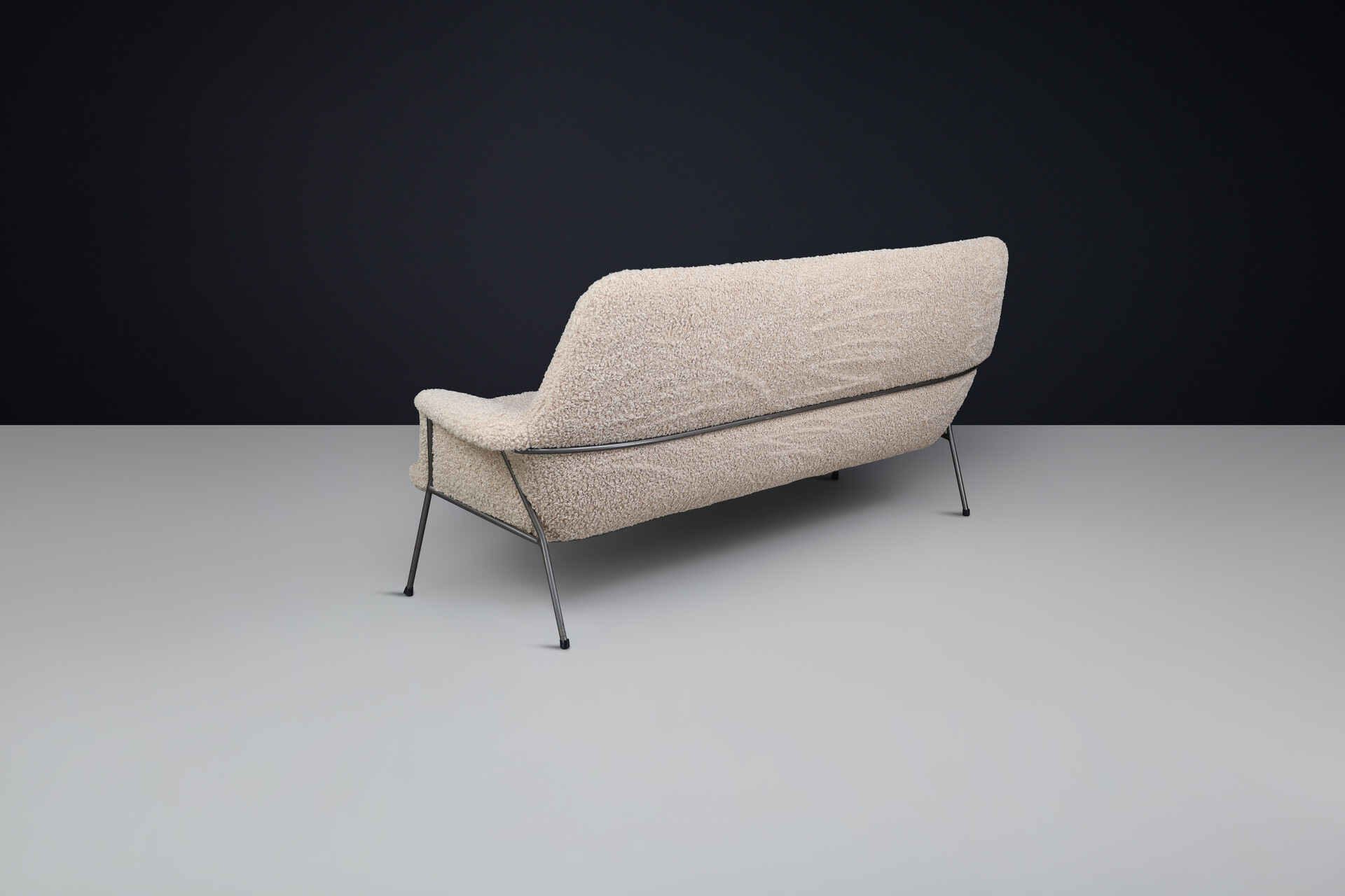 Mid century modern Lounge sofa in teddy fabric , The Netherlands 1960s Mid-20th century