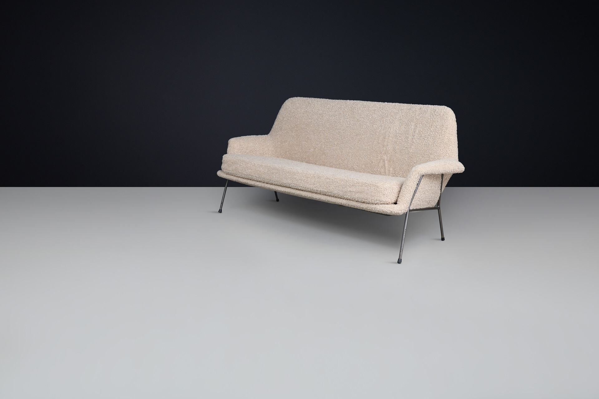 Mid century modern Lounge sofa in teddy fabric , The Netherlands 1960s Mid-20th century