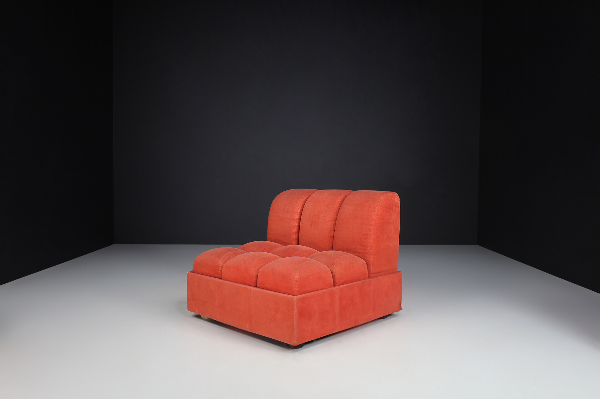 Mid century modern Lounge sofa or lounge chairs in original fabric, Italy 1960s Mid-20th century