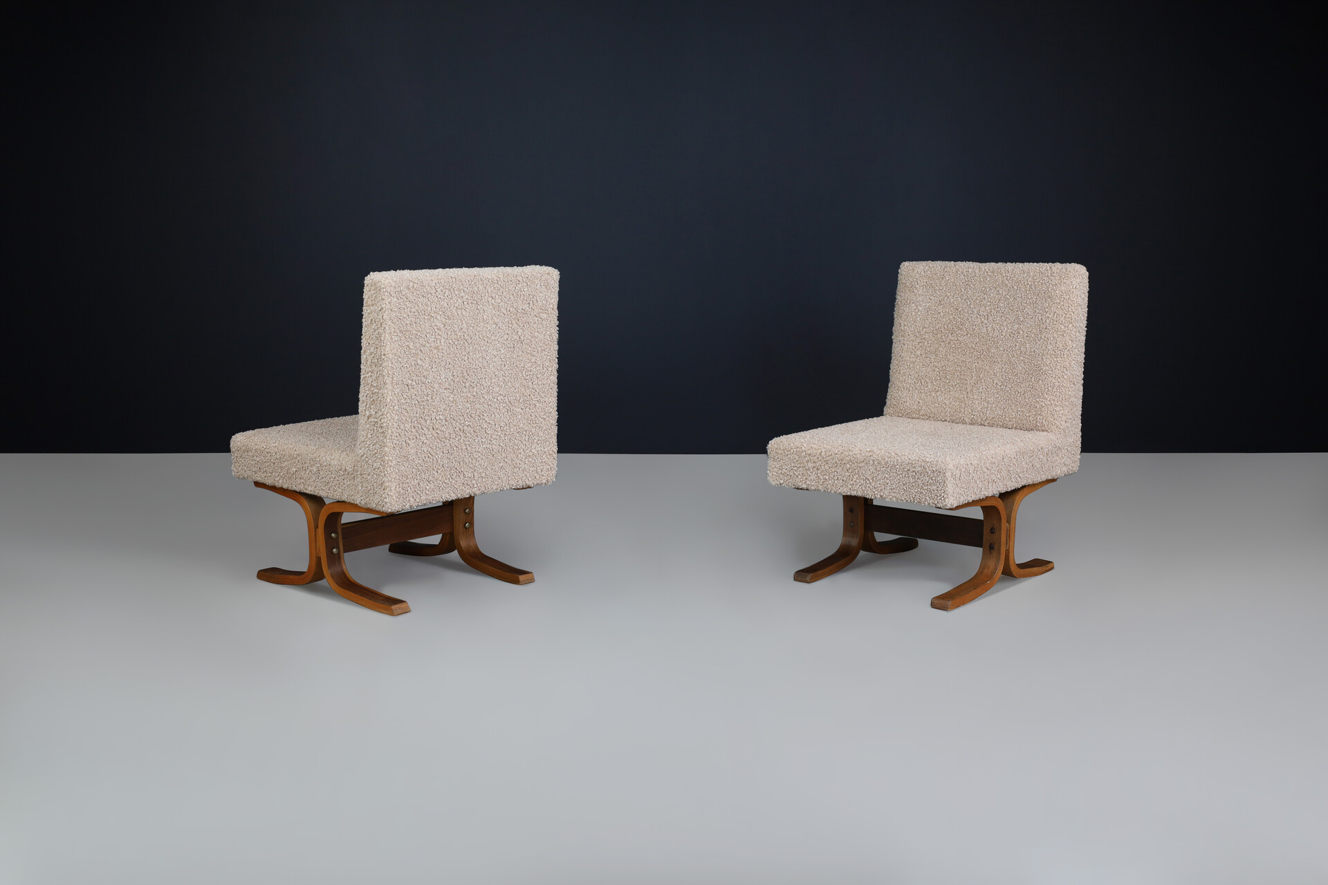Mid century modern Ludvik Volak Bentwood and teddy Upholstery Lounge chairs, Cz 1960s Mid-20th century