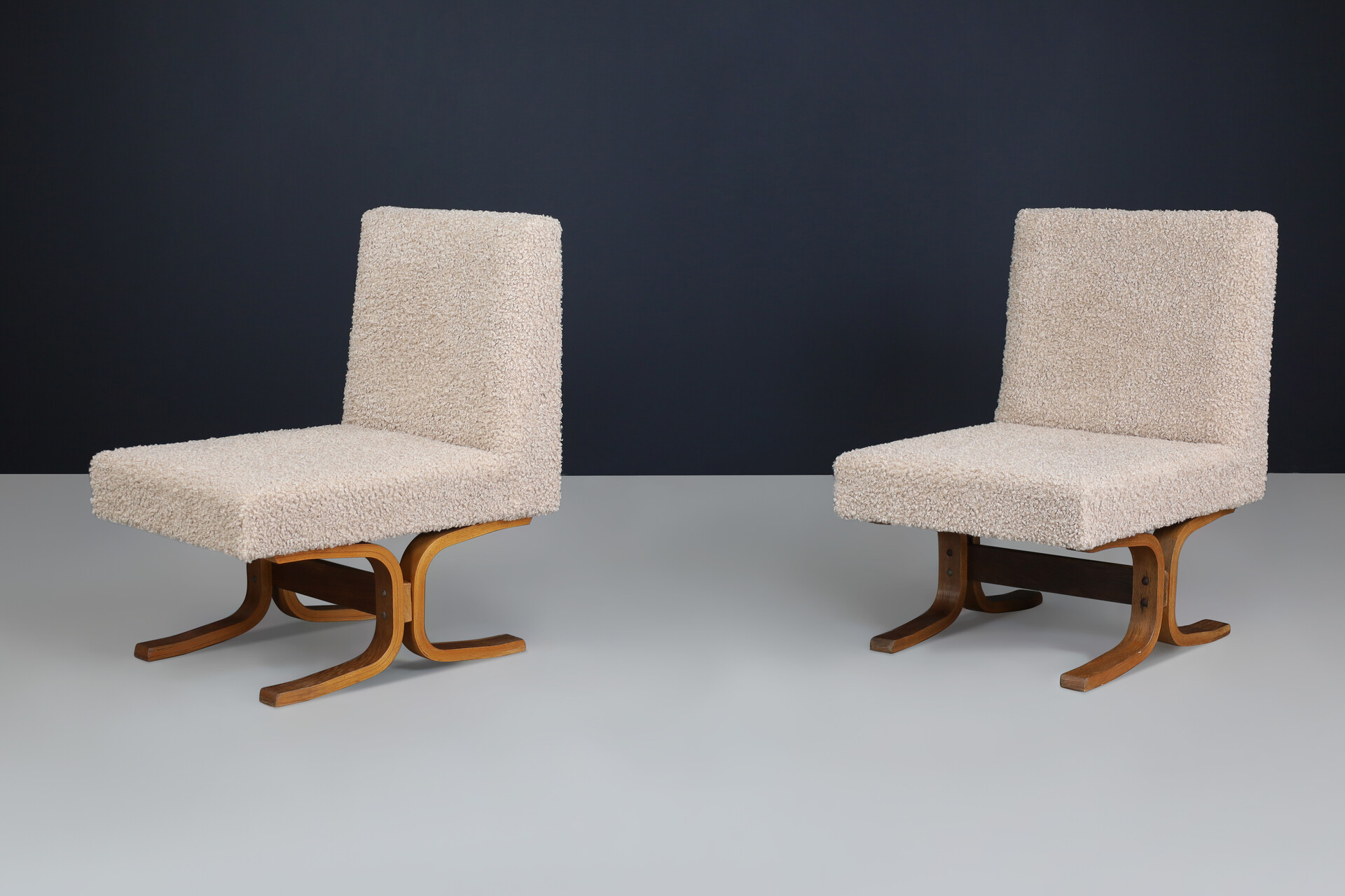 Mid century modern Ludvik Volak Bentwood and teddy Upholstery Lounge chairs, Cz 1960s Mid-20th century