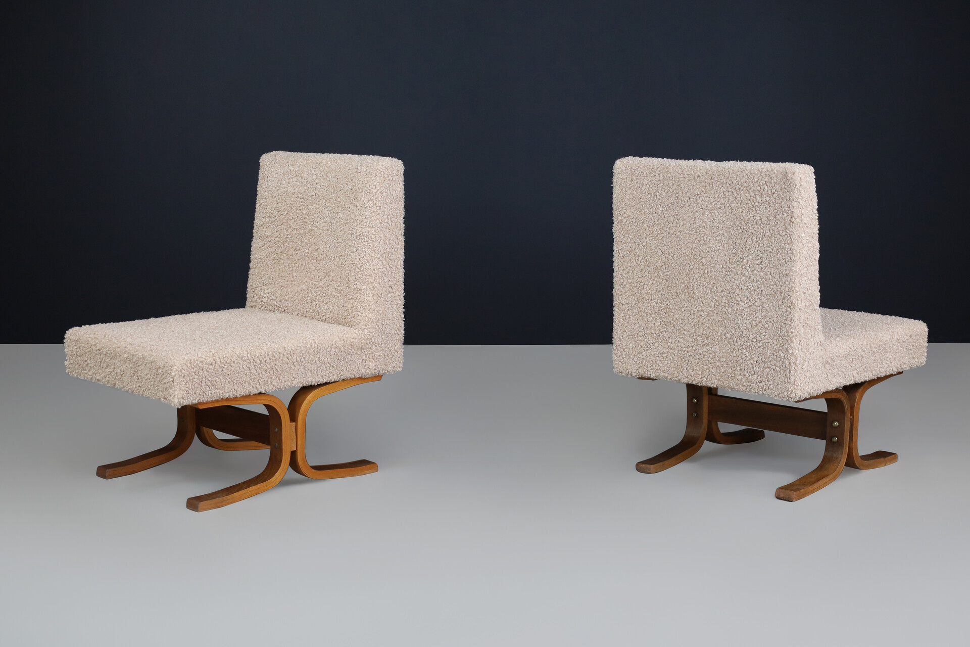 Mid century modern Ludvik Volak Bentwood and teddy Upholstery Lounge chairs, Cz 1960s Mid-20th century