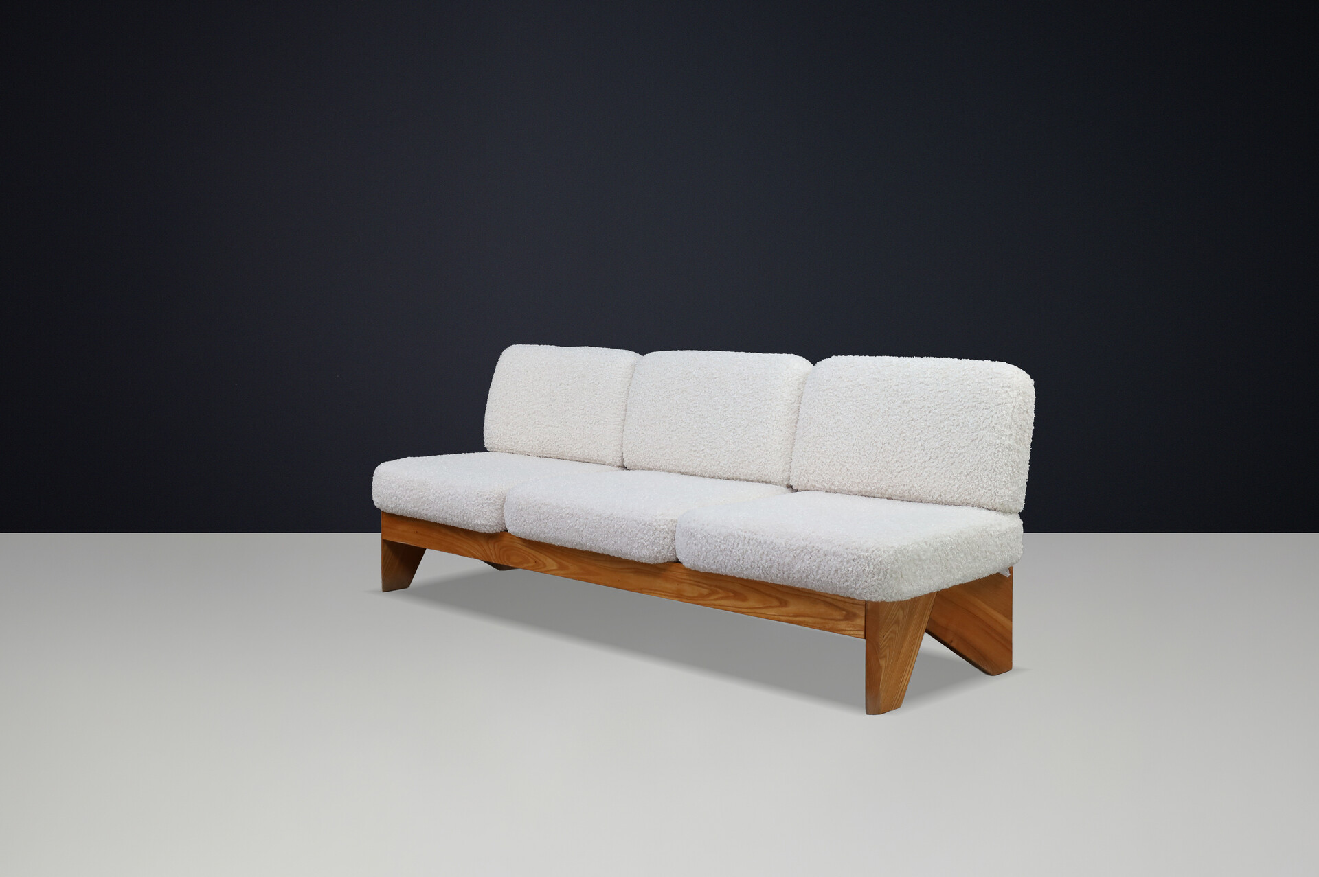 Mid century modern Maison Regain Elm amd teddy Upholstery sofa , France, 1970s Late-20th century