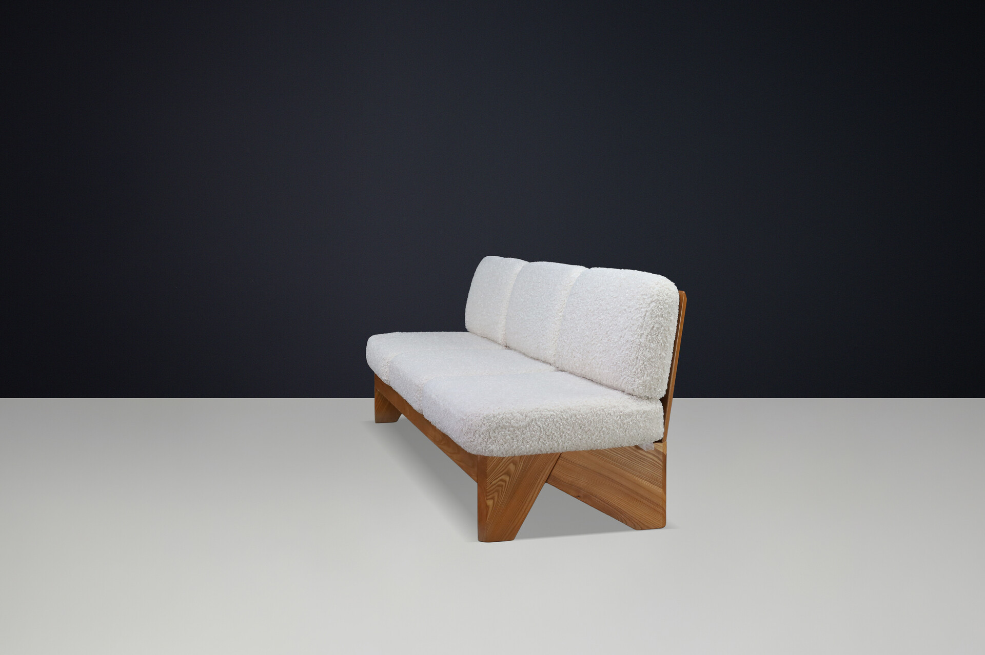 Mid century modern Maison Regain Elm amd teddy Upholstery sofa , France, 1970s Late-20th century